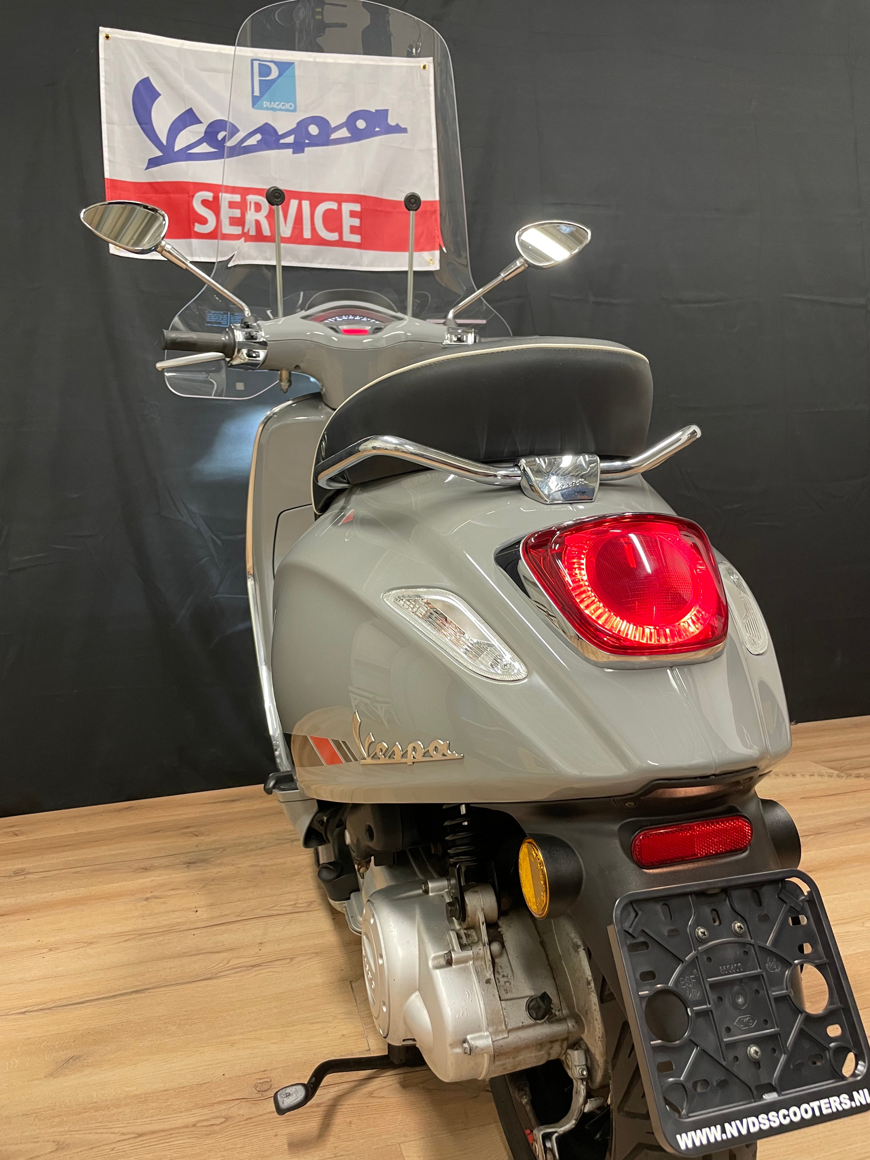 Vespa sprint - IGET - Facelift - 2018 - Snor/Brom - Garantie