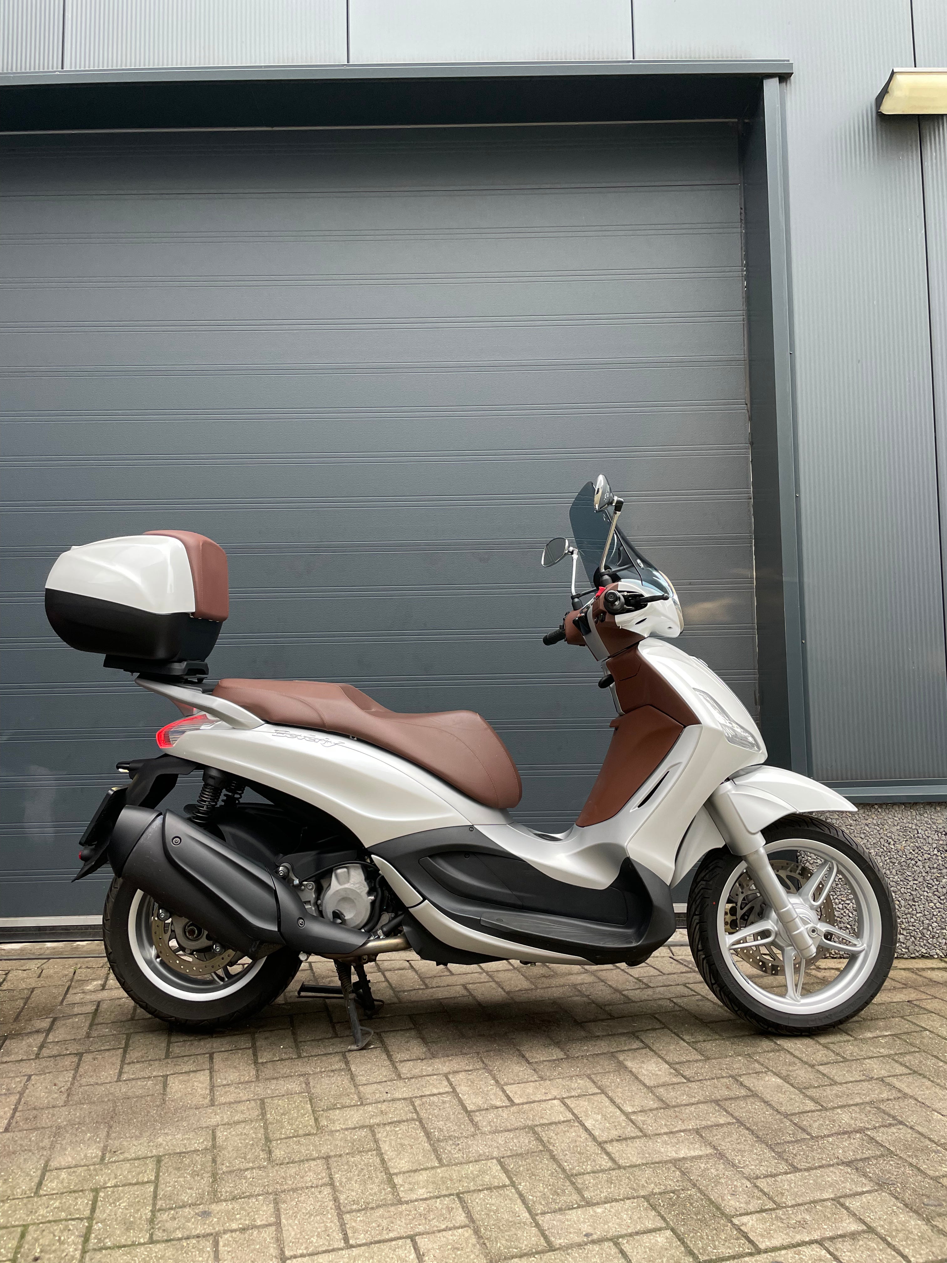 Piaggio Berverly | Nieuwstaat | Garantie | 350ie | 2019