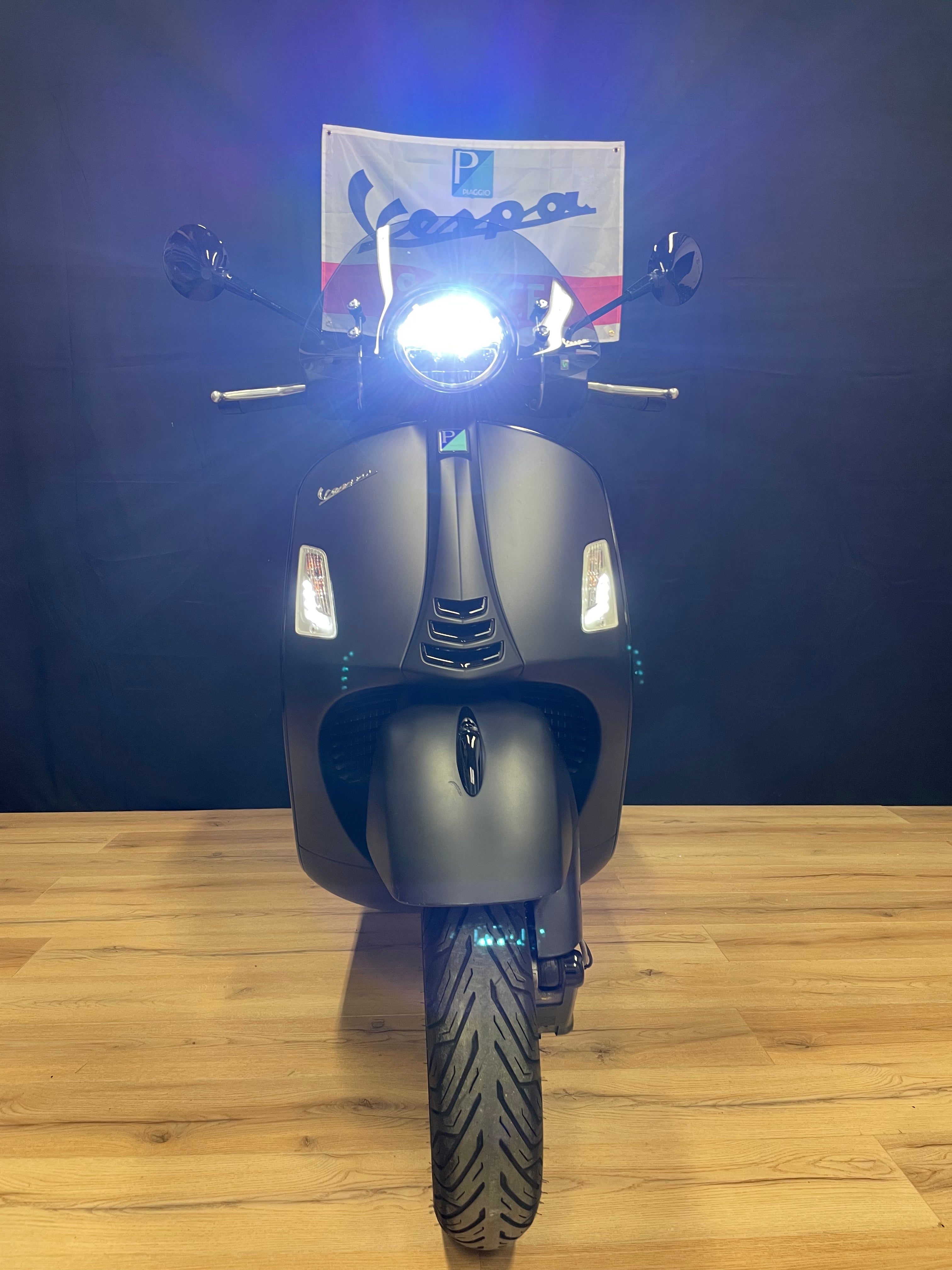 Vespa GTS 300 ie | HPE | 2020 | Remus | GARANTIE | ABS/ASR