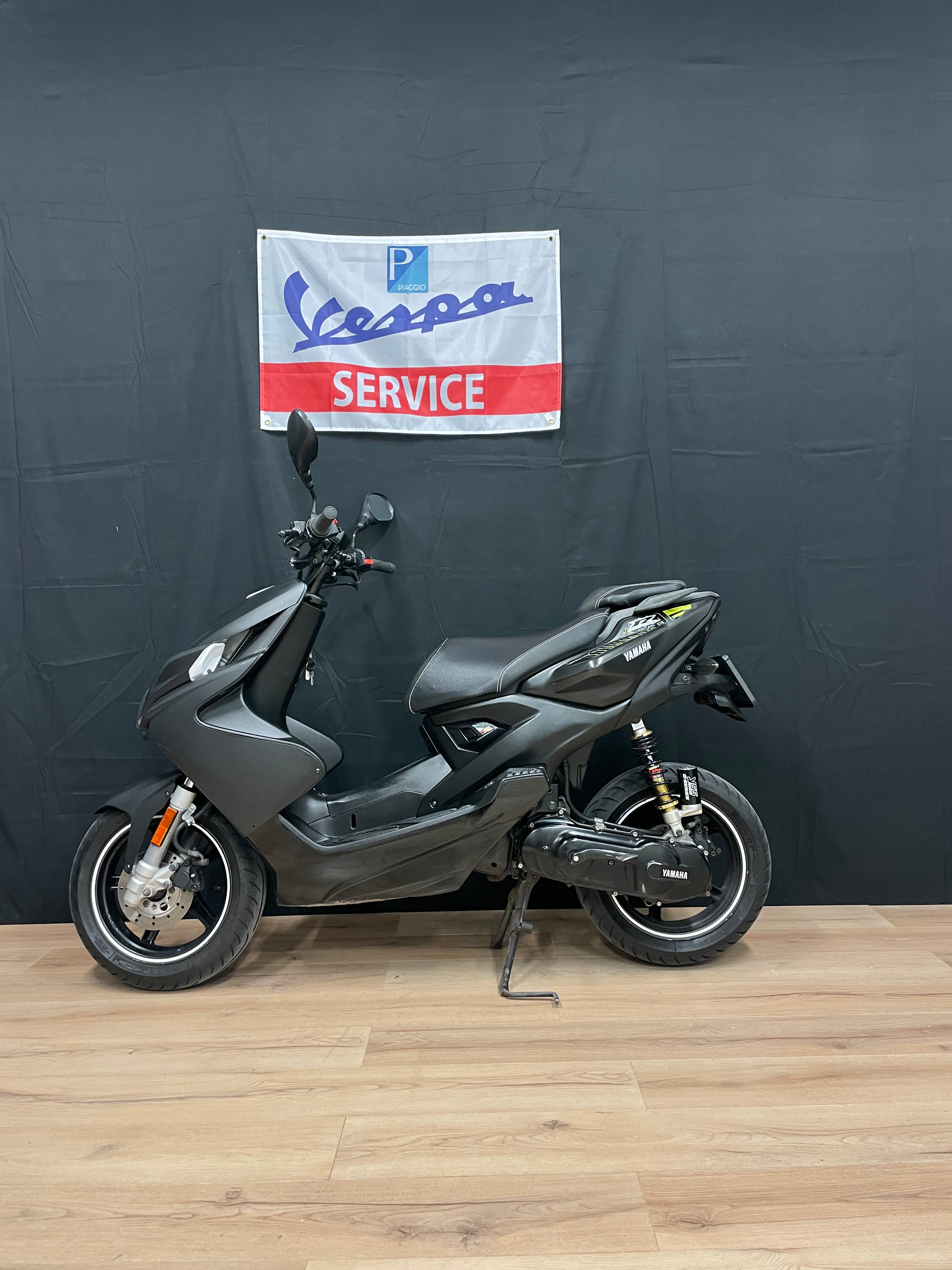 Yamaha Aerox naked - 2 takt - 2013 - Garantie