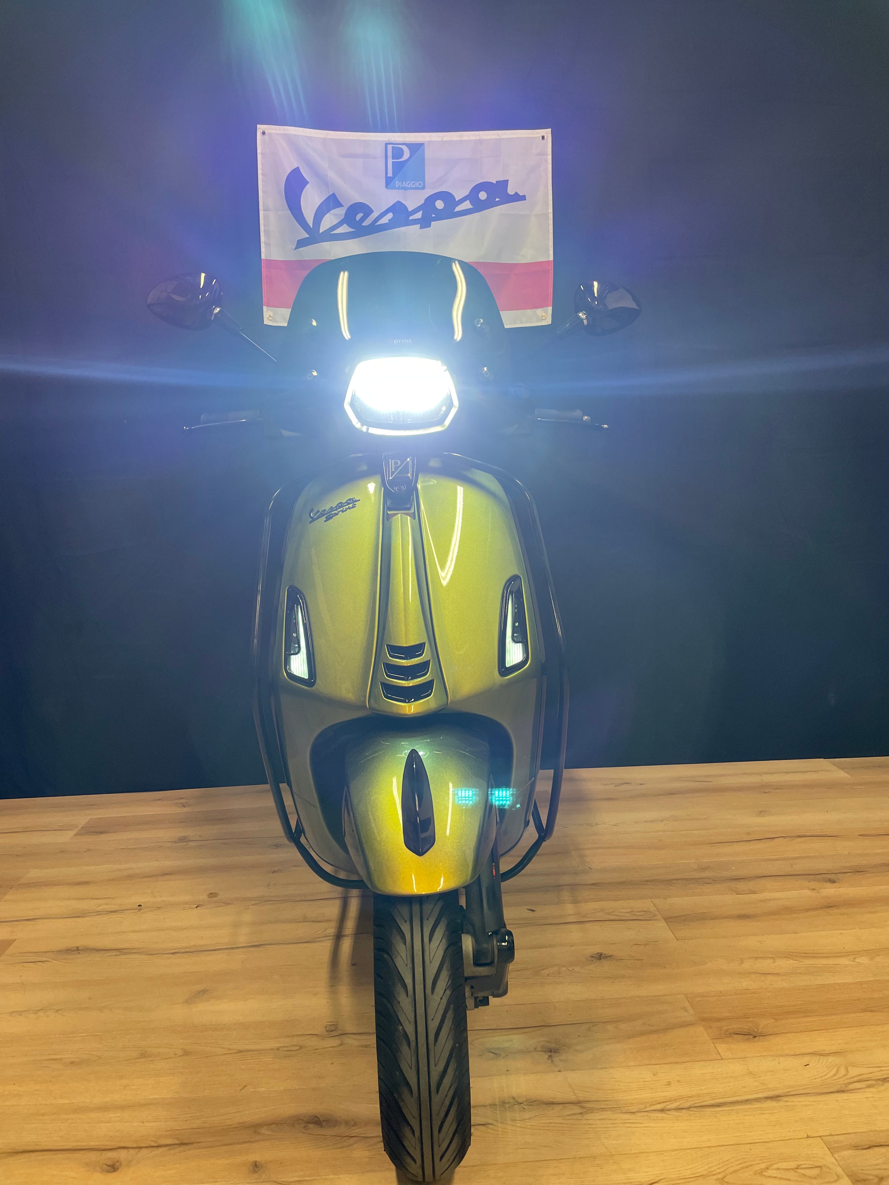 Vespa Sprint Custom | Brom | Nieuwstaat | 2020 | 7000km