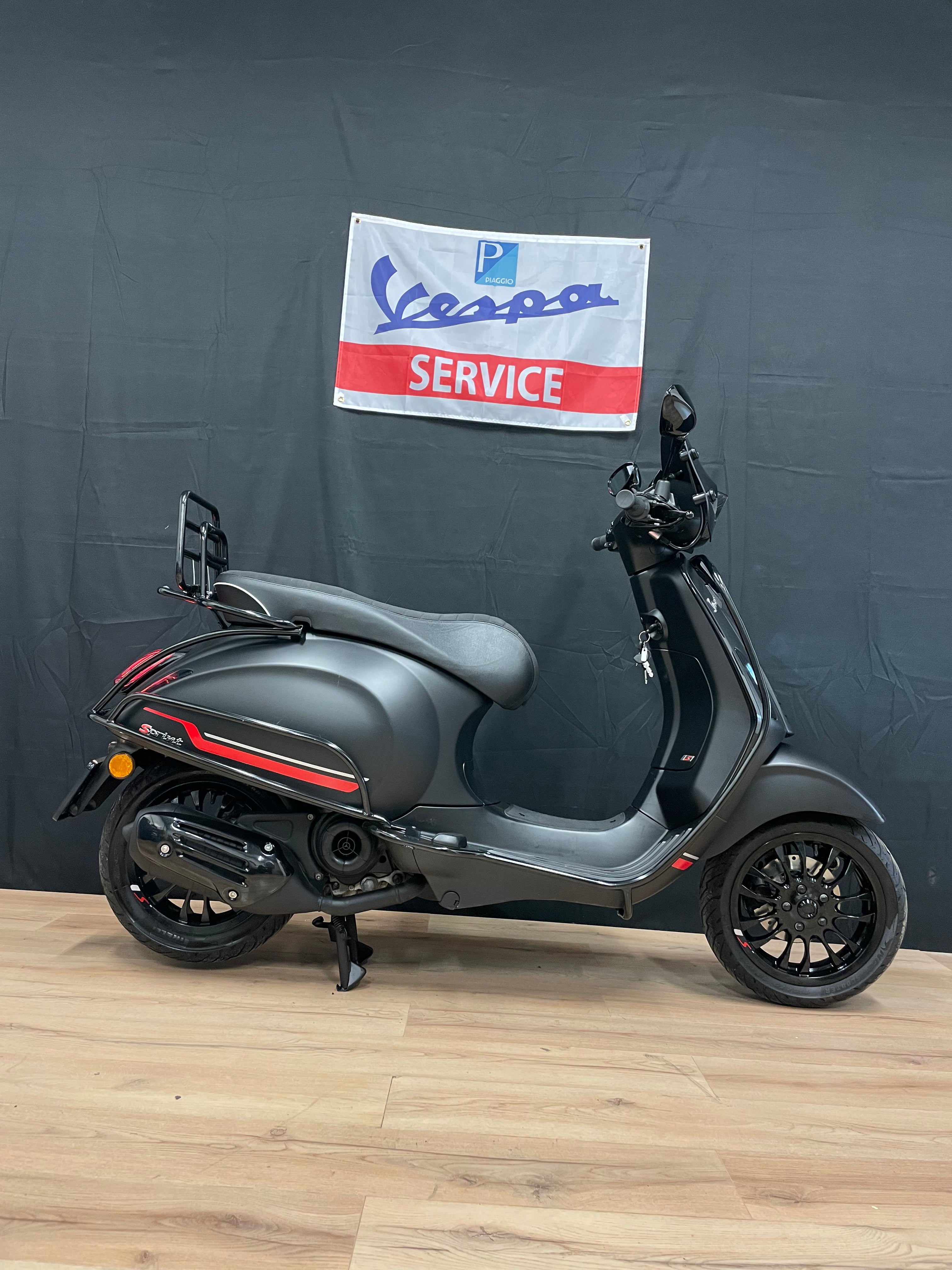 Vespa sprint Notte | 2022 | Brom/Snor | Full option Garantie