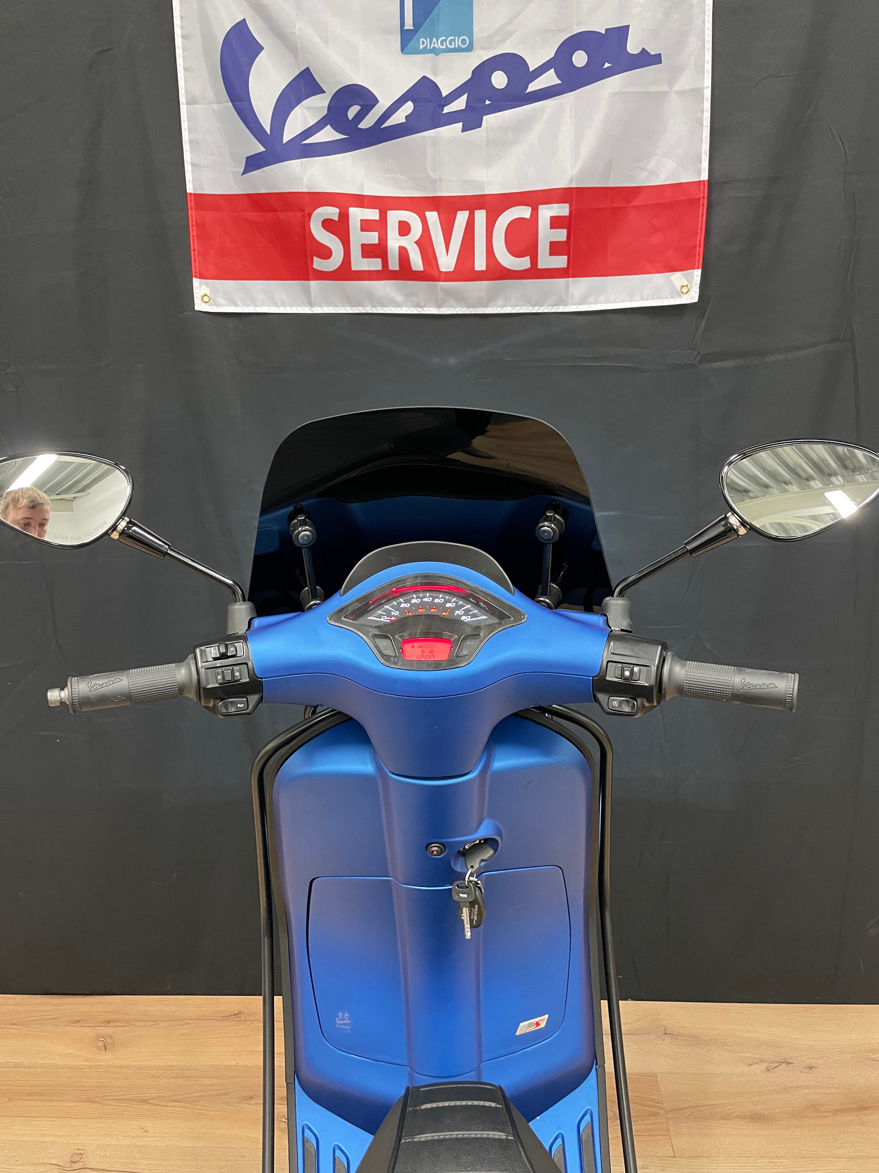 Vespa sprint S | 500km | Nieuwstaat | Garantie | Full option