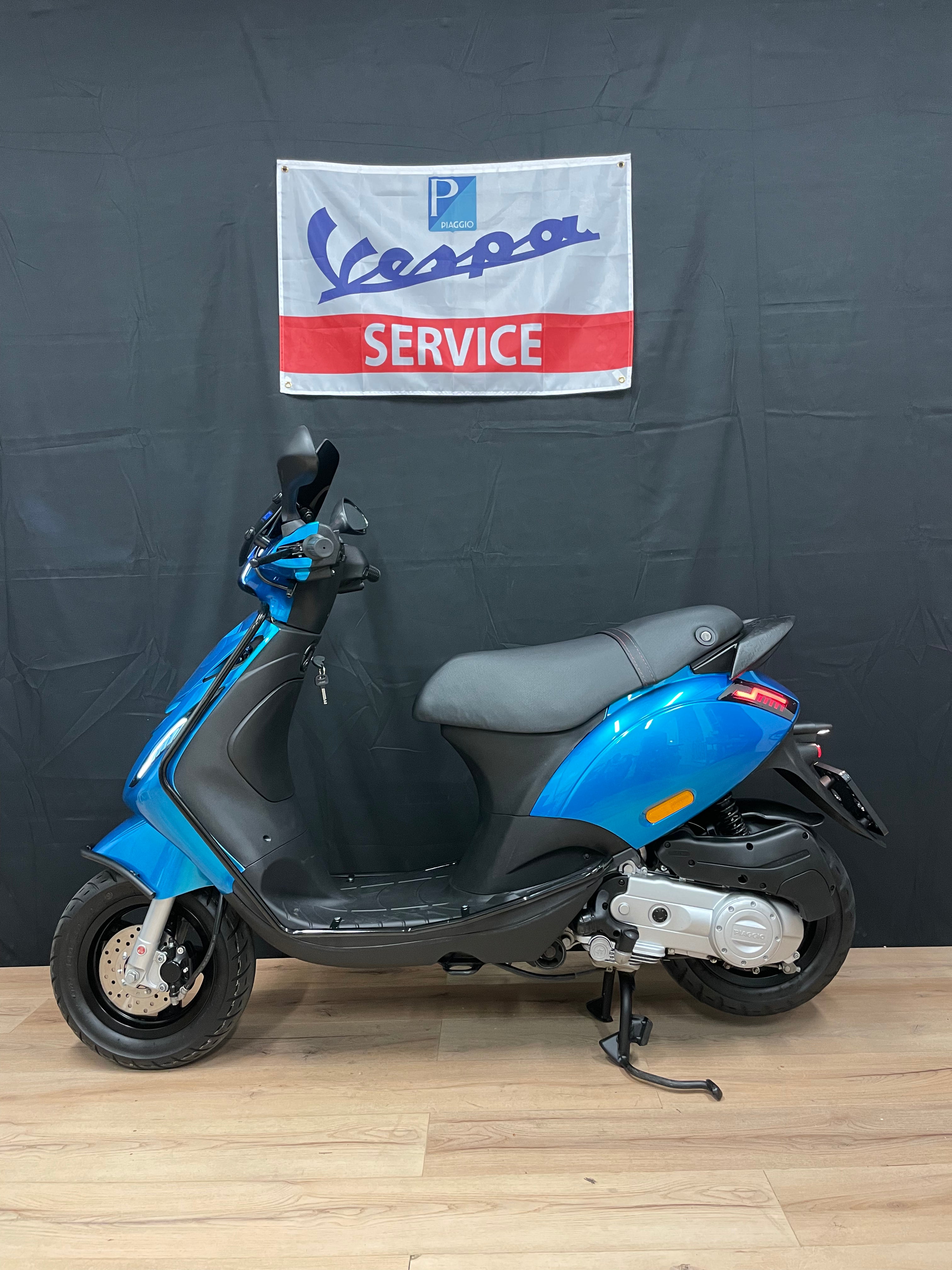 Piaggio Zip S | 2023 | 1700km | Full option | Garantie