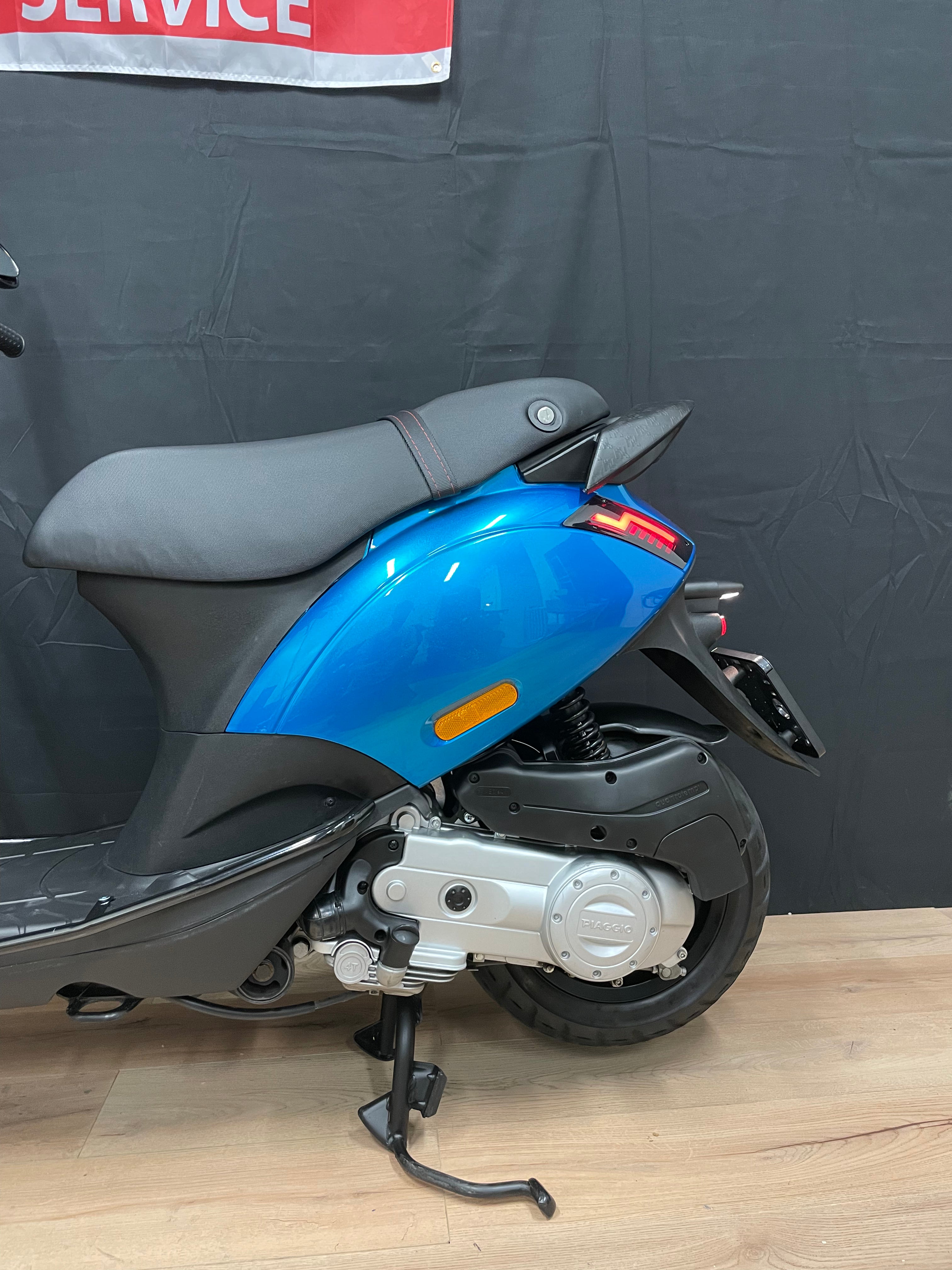 Piaggio Zip S | 2023 | 1700km | Full option | Garantie