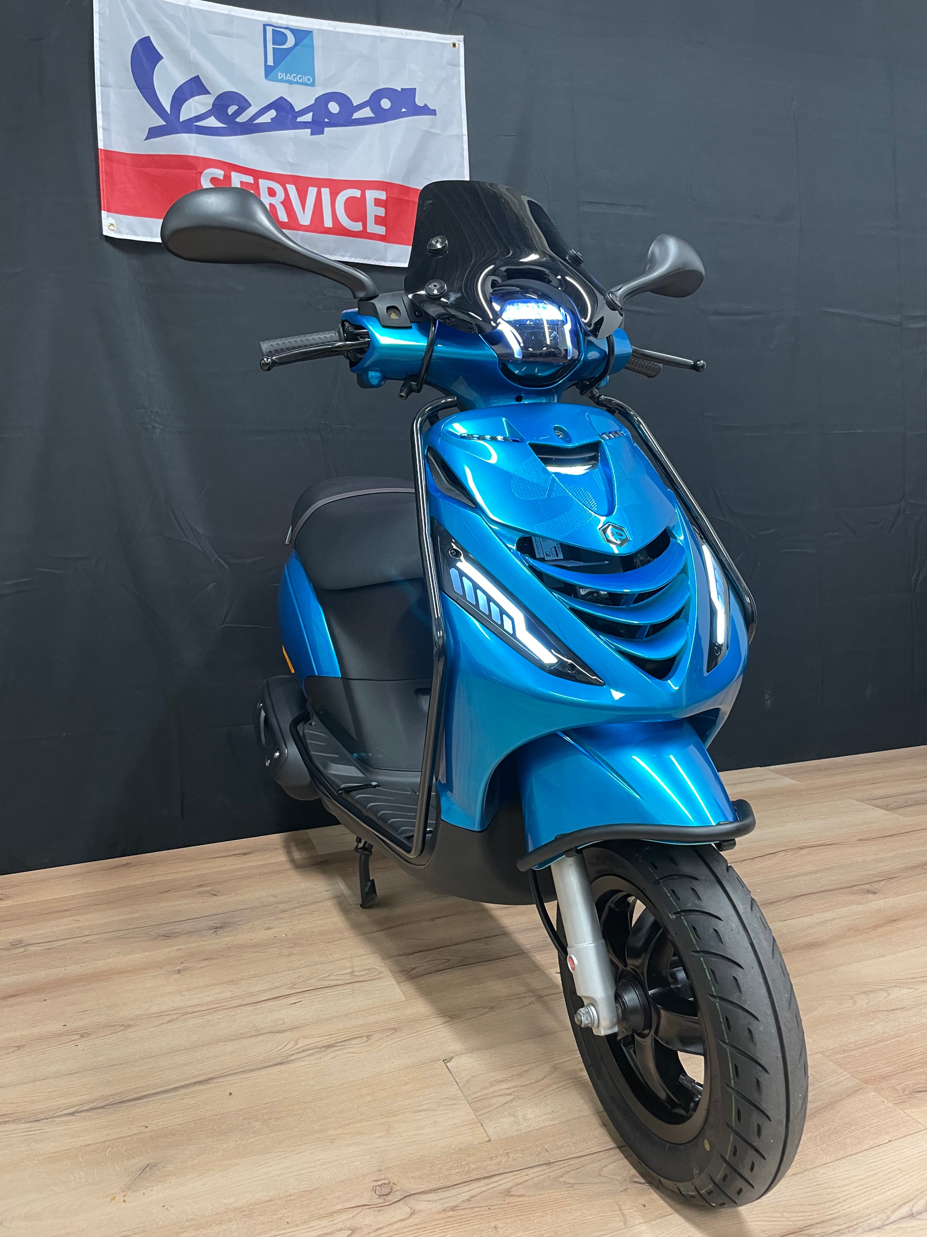 Piaggio Zip S | 2023 | 1700km | Full option | Garantie