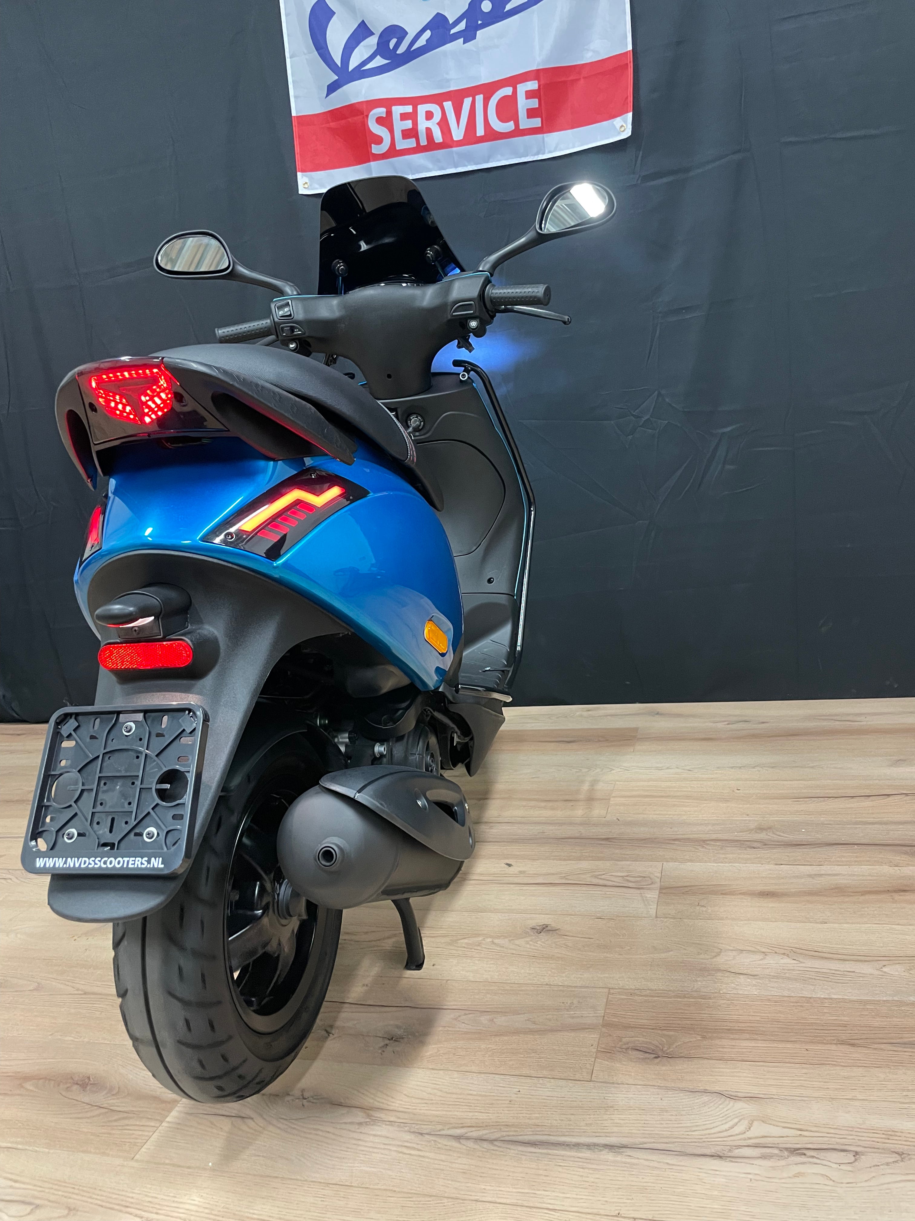 Piaggio Zip S | 2023 | 1700km | Full option | Garantie