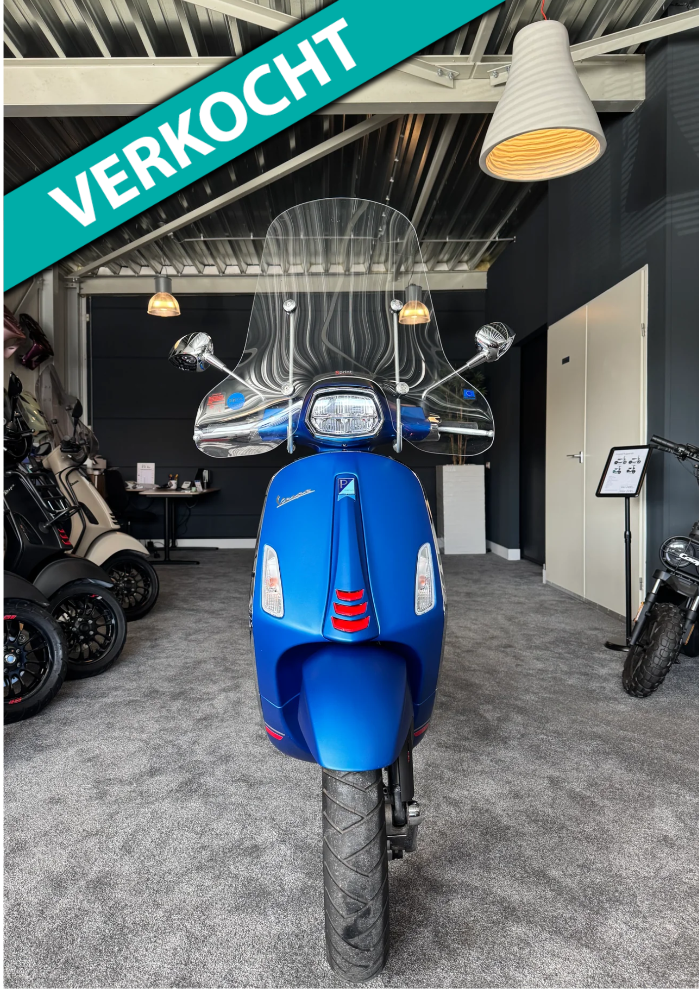 Vespa sprint 50s | 2024 | Garantie | Brom | Nieuwstaat