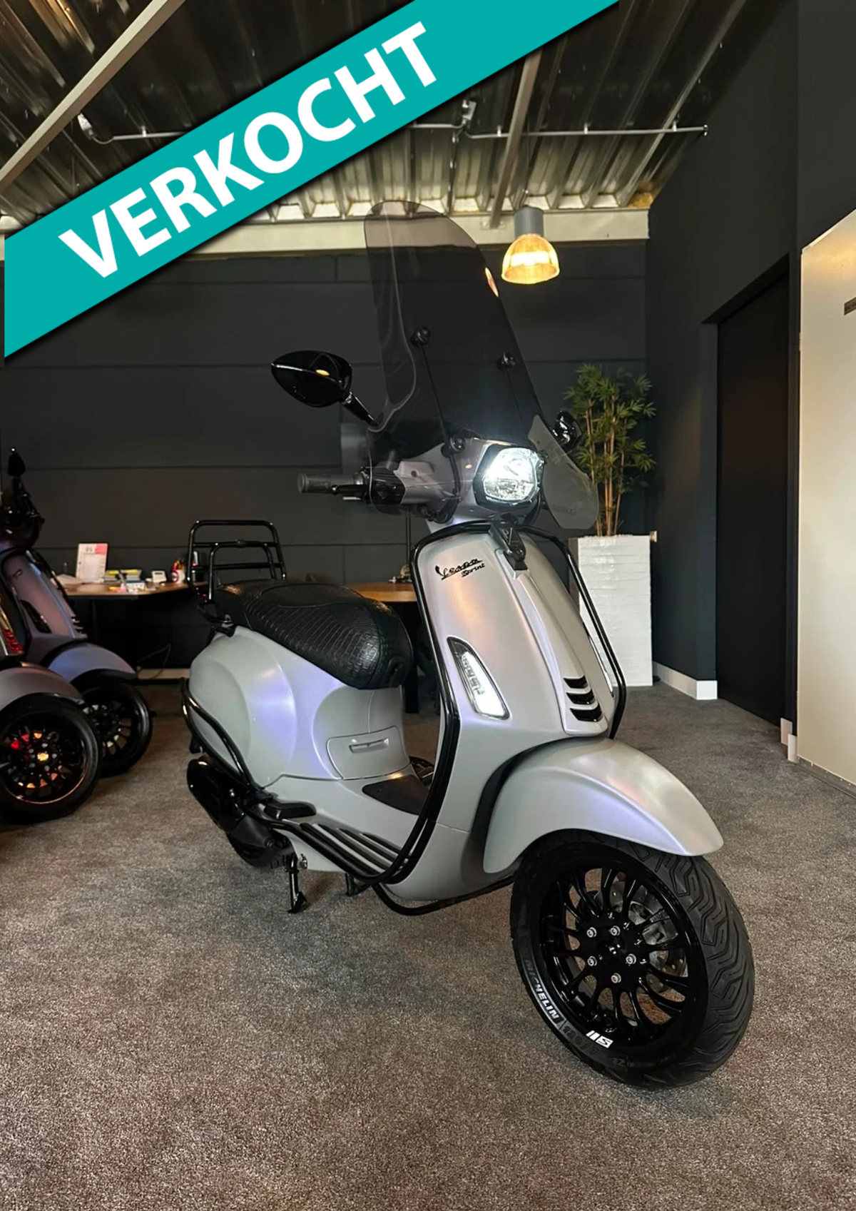 Vespa sprint 50s | Custom | Full option | Netjes | Garantie
