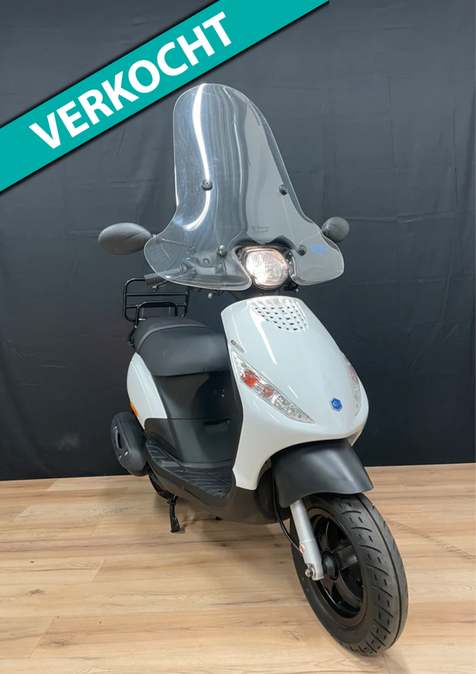 Piaggio Zip IGET - Garantie - Brom - 1e eigenaar - ZGAN