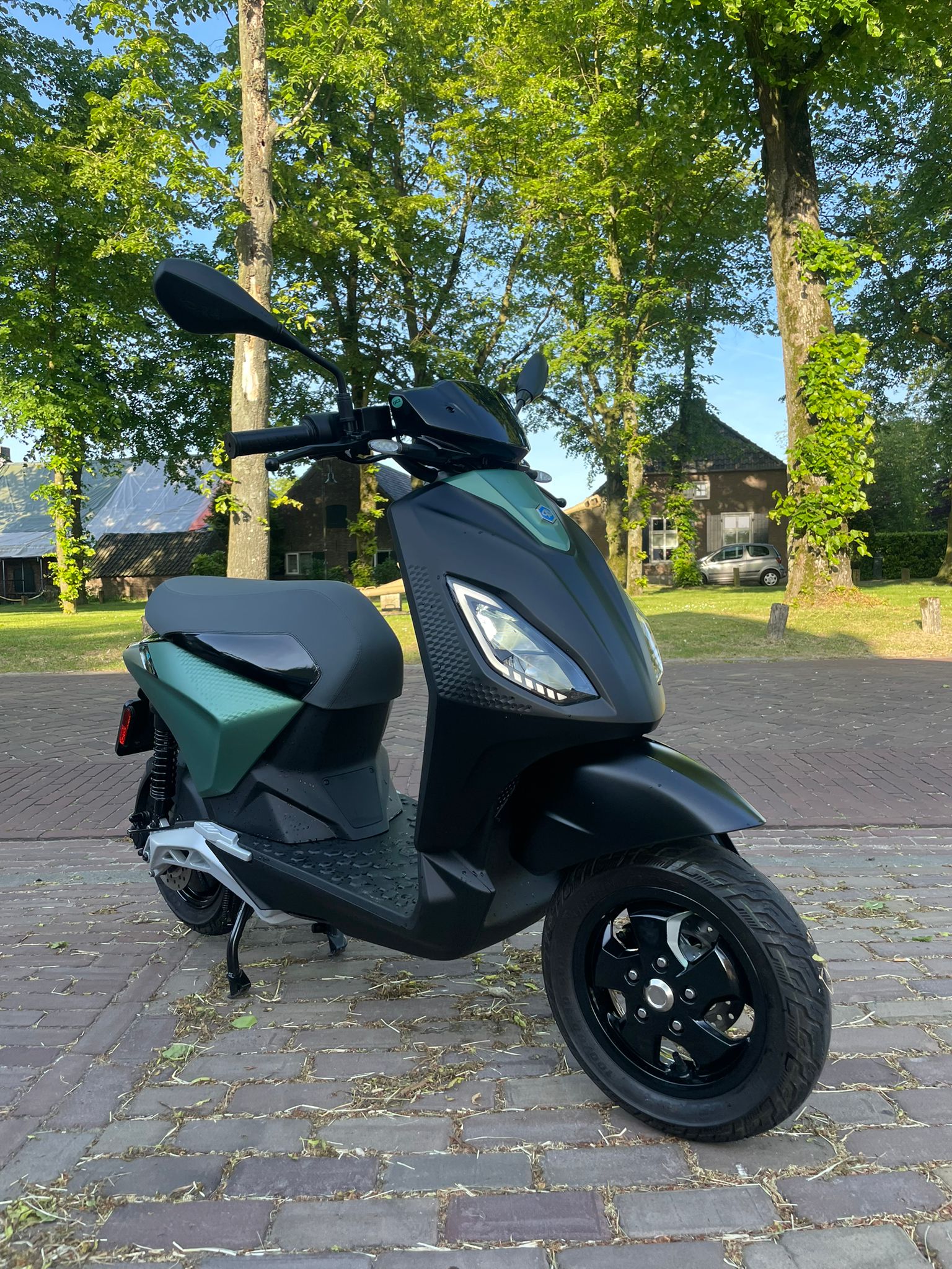 Piaggio one | Demo | Garantie | Elektrisch