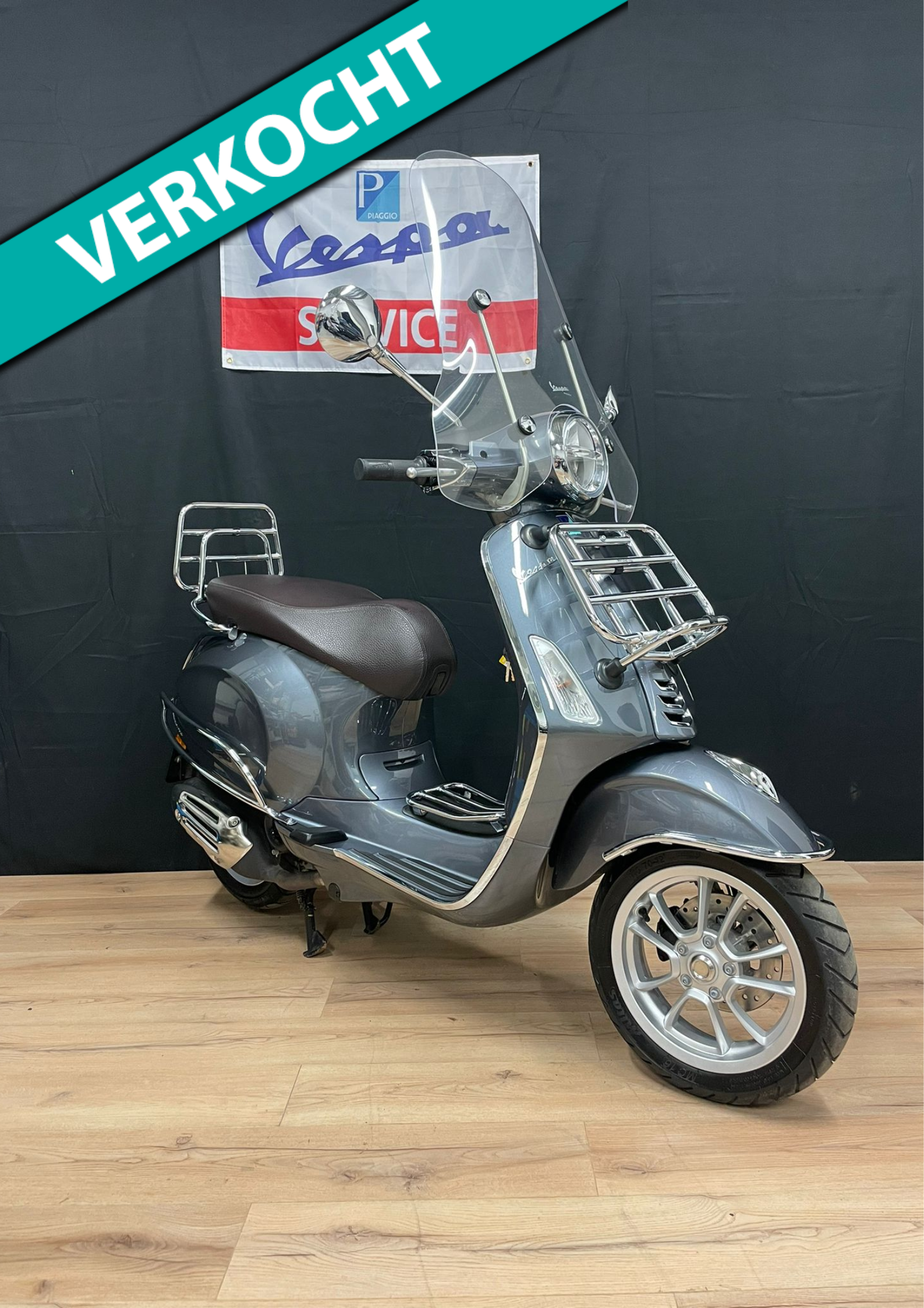 Vespa Primavera - 2023 - 1700km - Nieuwstaat - Snor/Brom