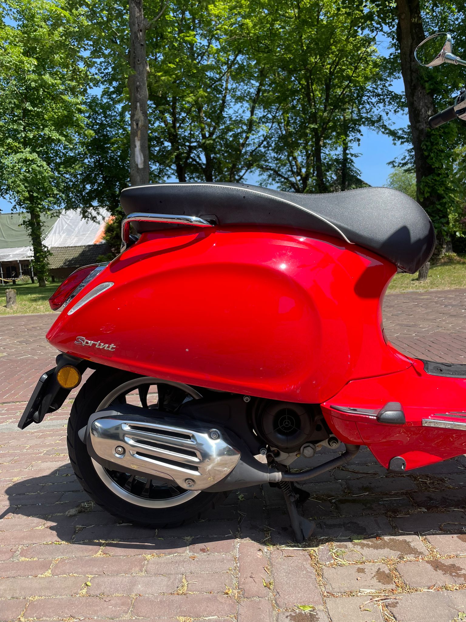 Vespa sprint | Brom | 4000km | 1e eigenaar | Garantie