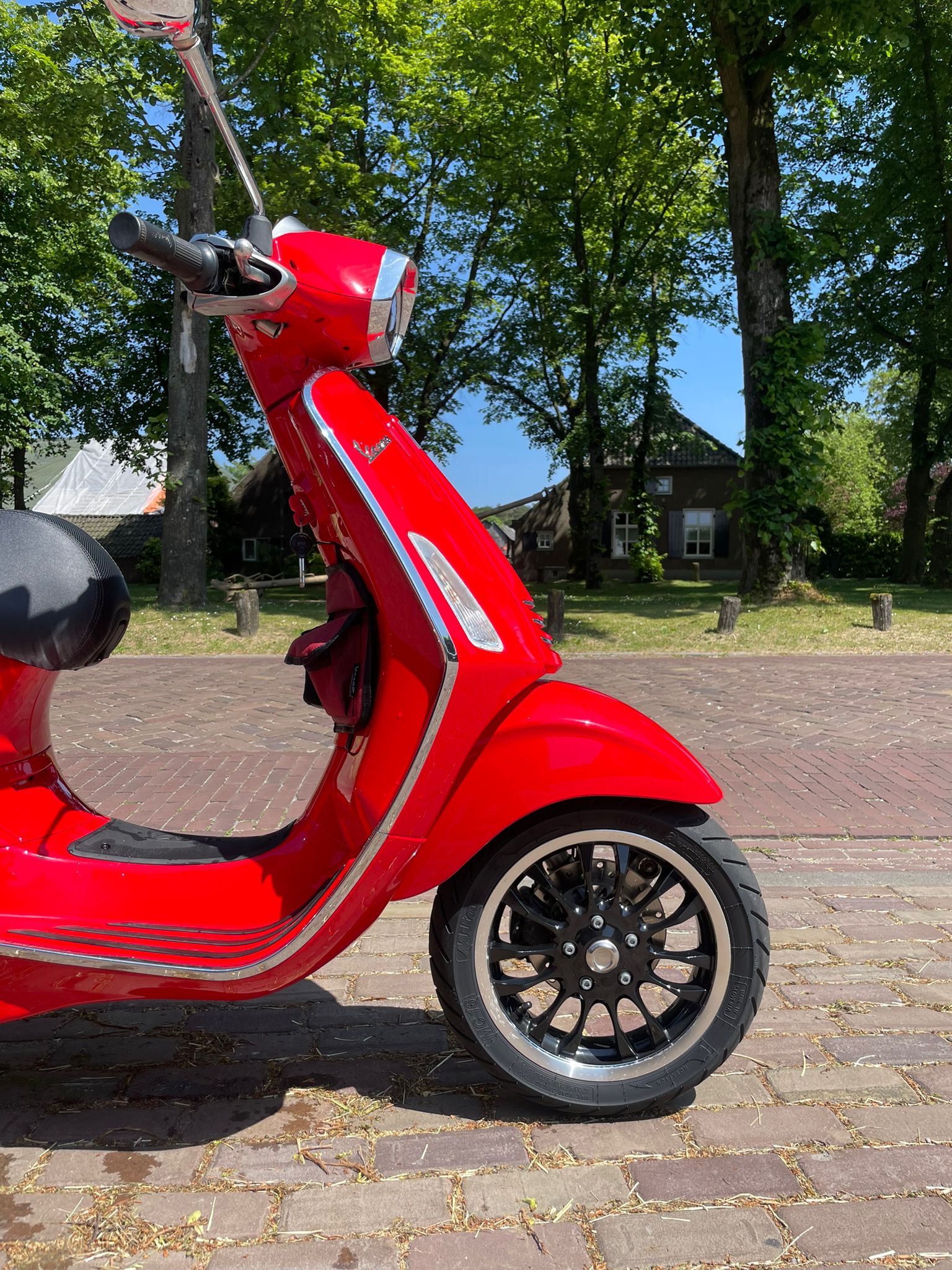 Vespa sprint | Brom | 4000km | 1e eigenaar | Garantie