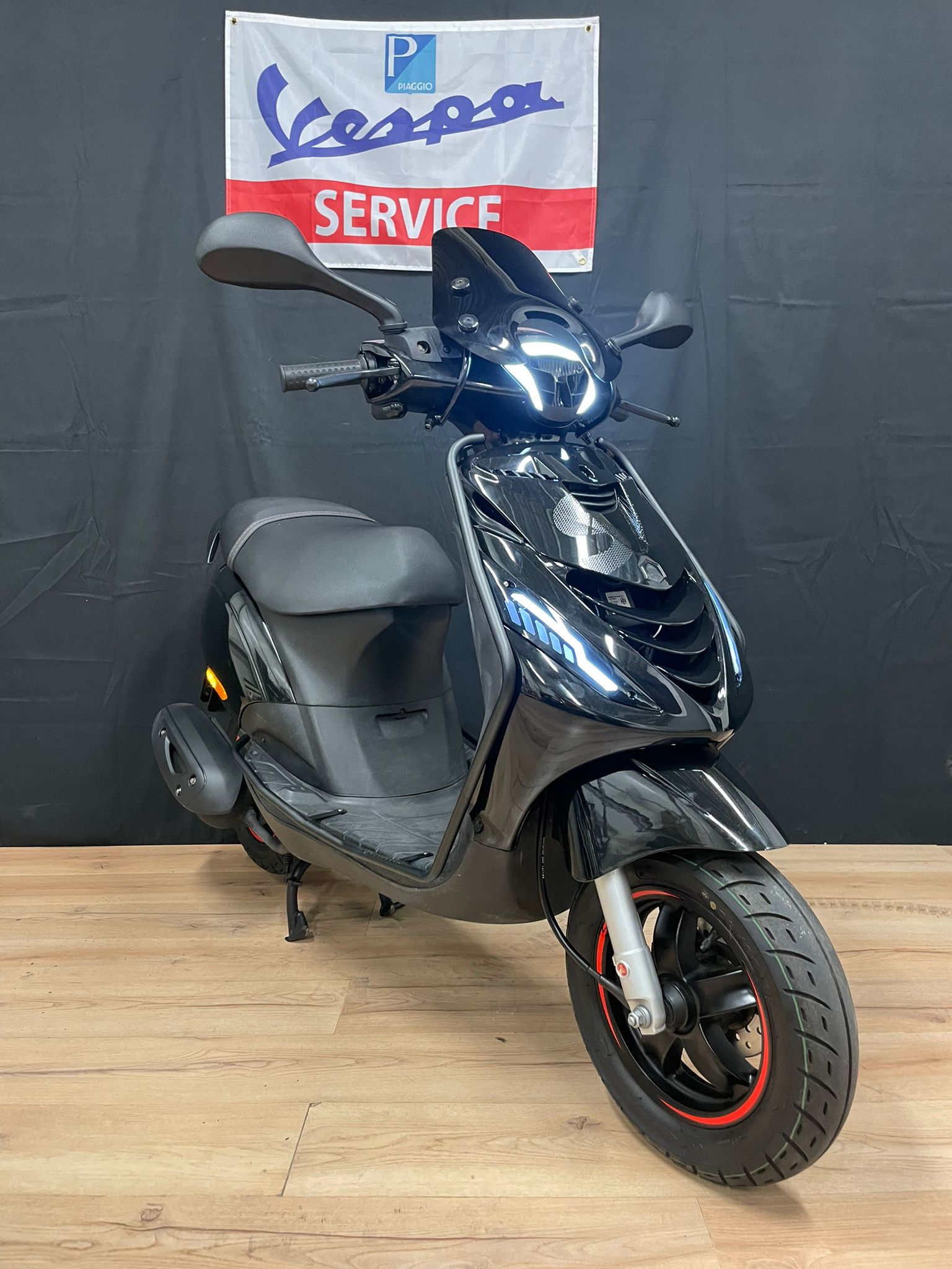 Piaggio Zip | IGET E4 | Custom | Brom | 1e eigenaar