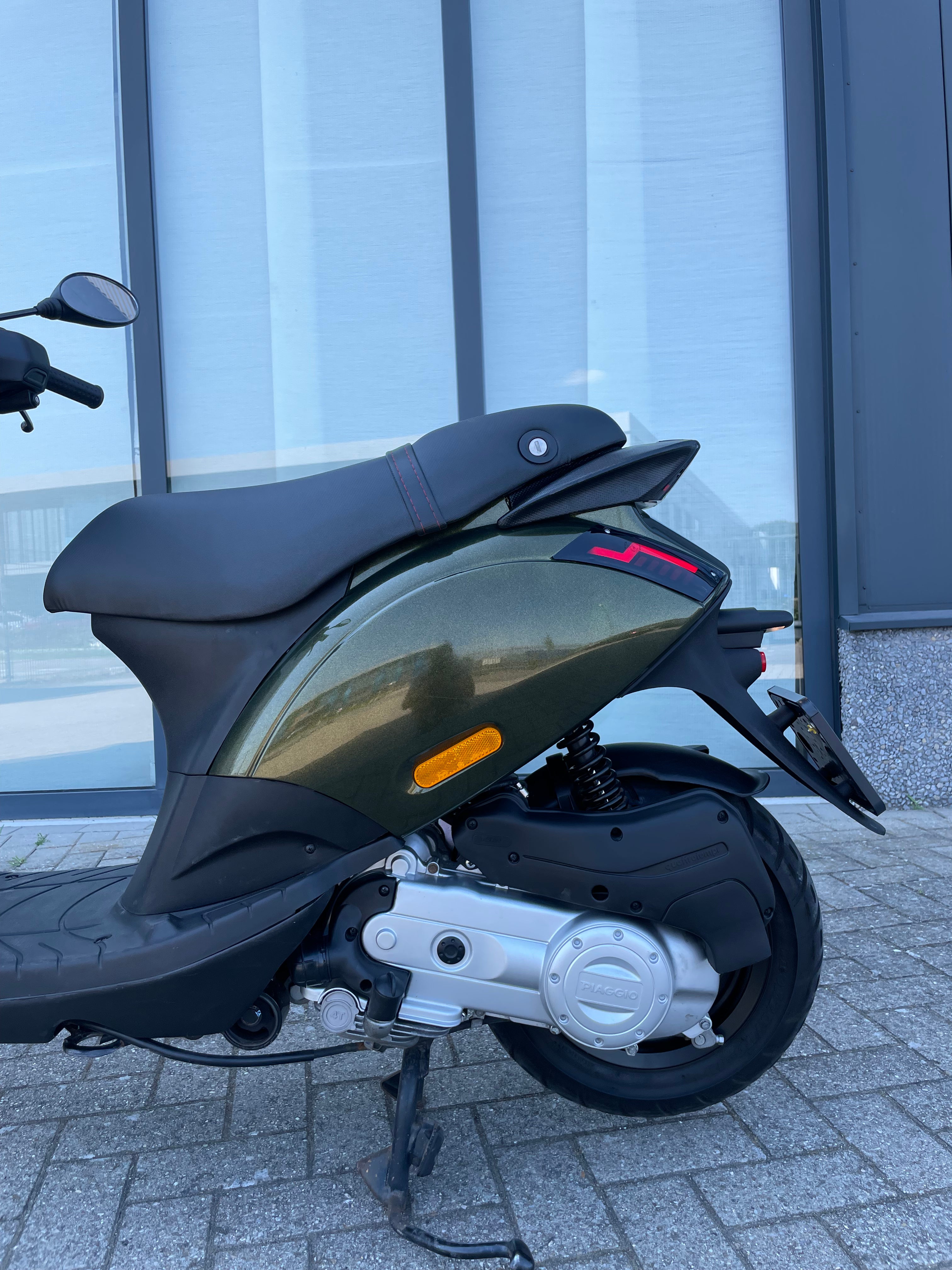 Piaggio Zip | Brom | 1900km | 1e eigenaar | iget | 2021