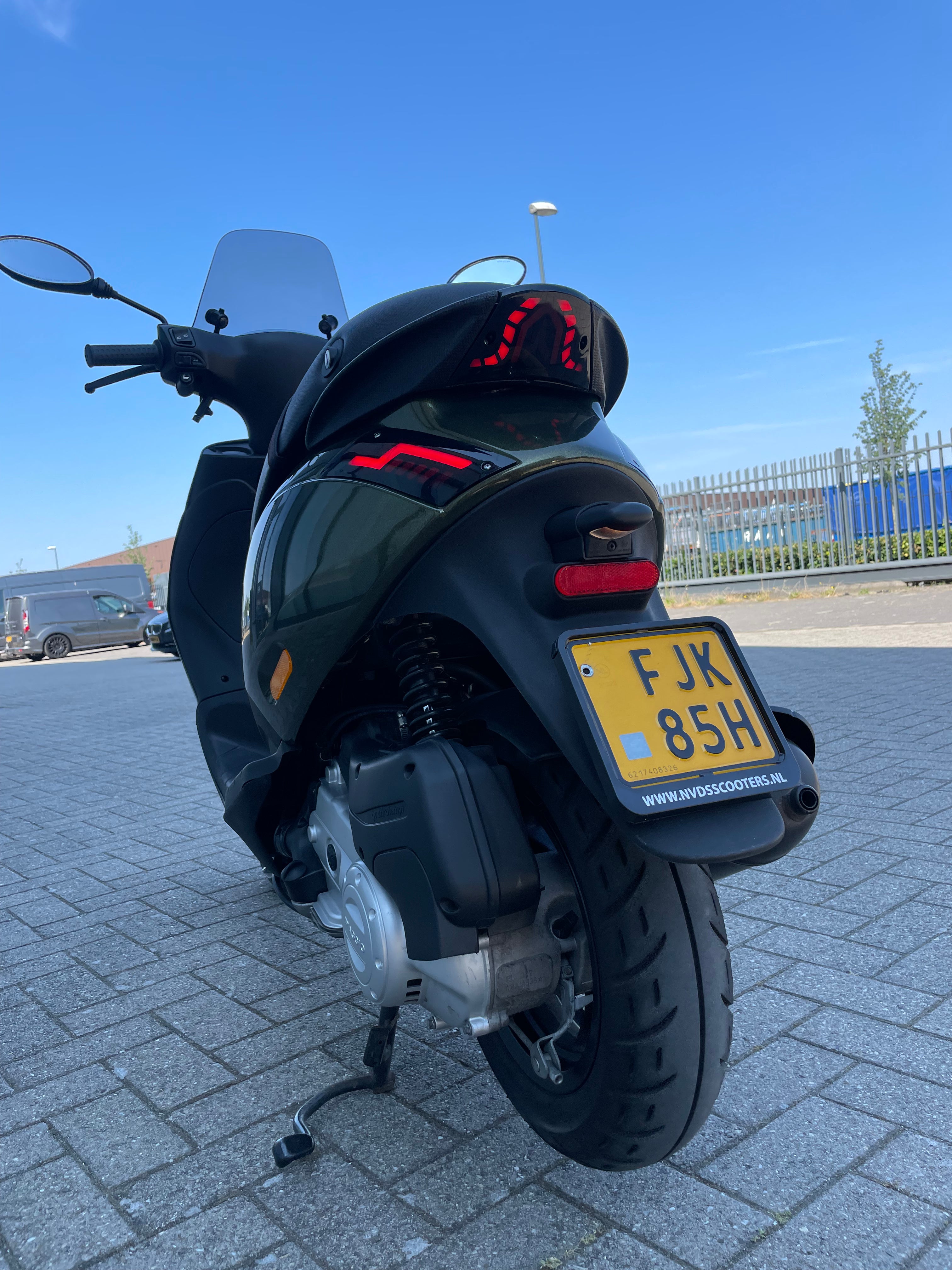 Piaggio Zip | Brom | 1900km | 1e eigenaar | iget | 2021