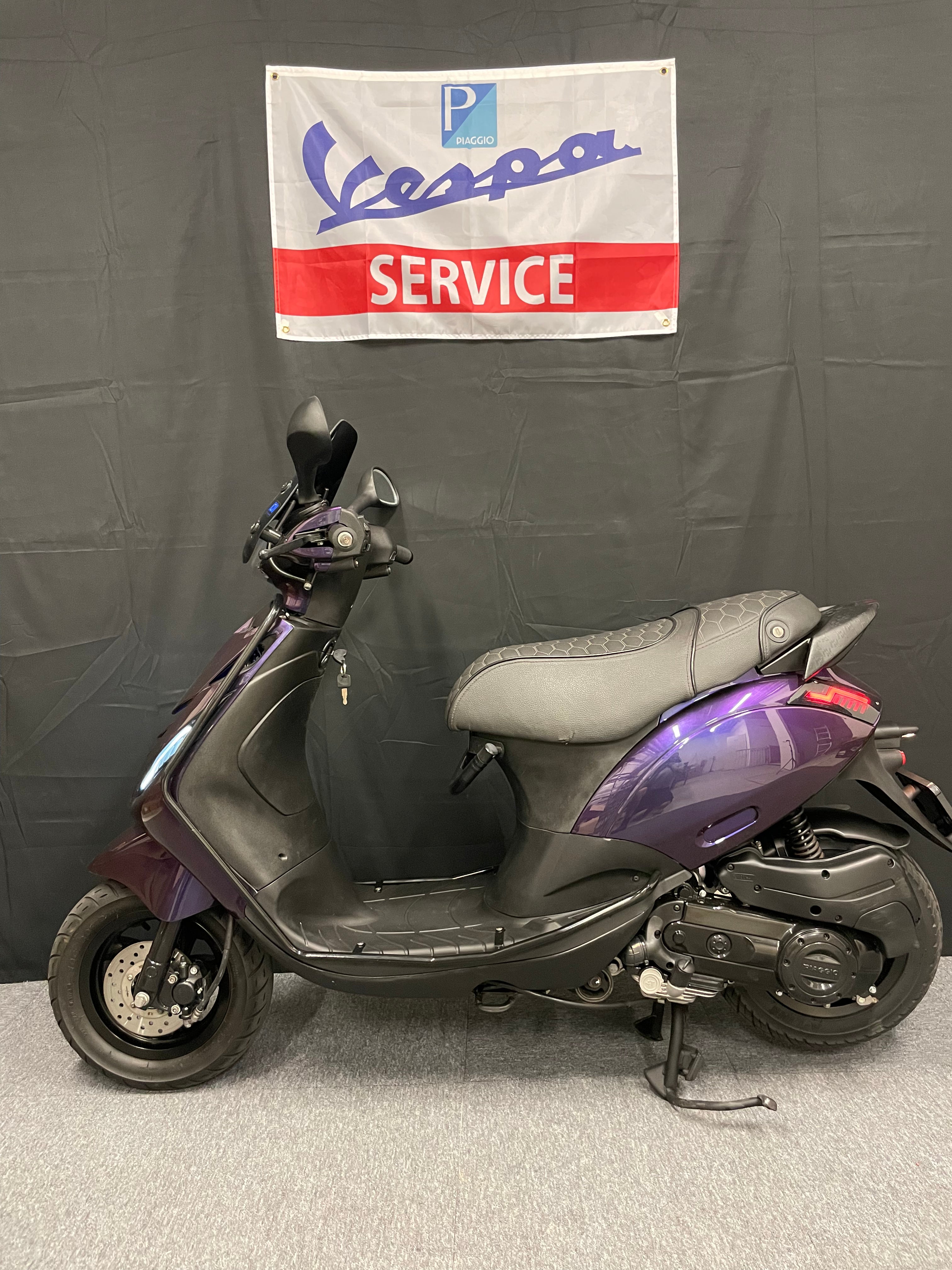 Piaggio Zip Brom | 2022 | Full option | Nieuwstaat |Garantie