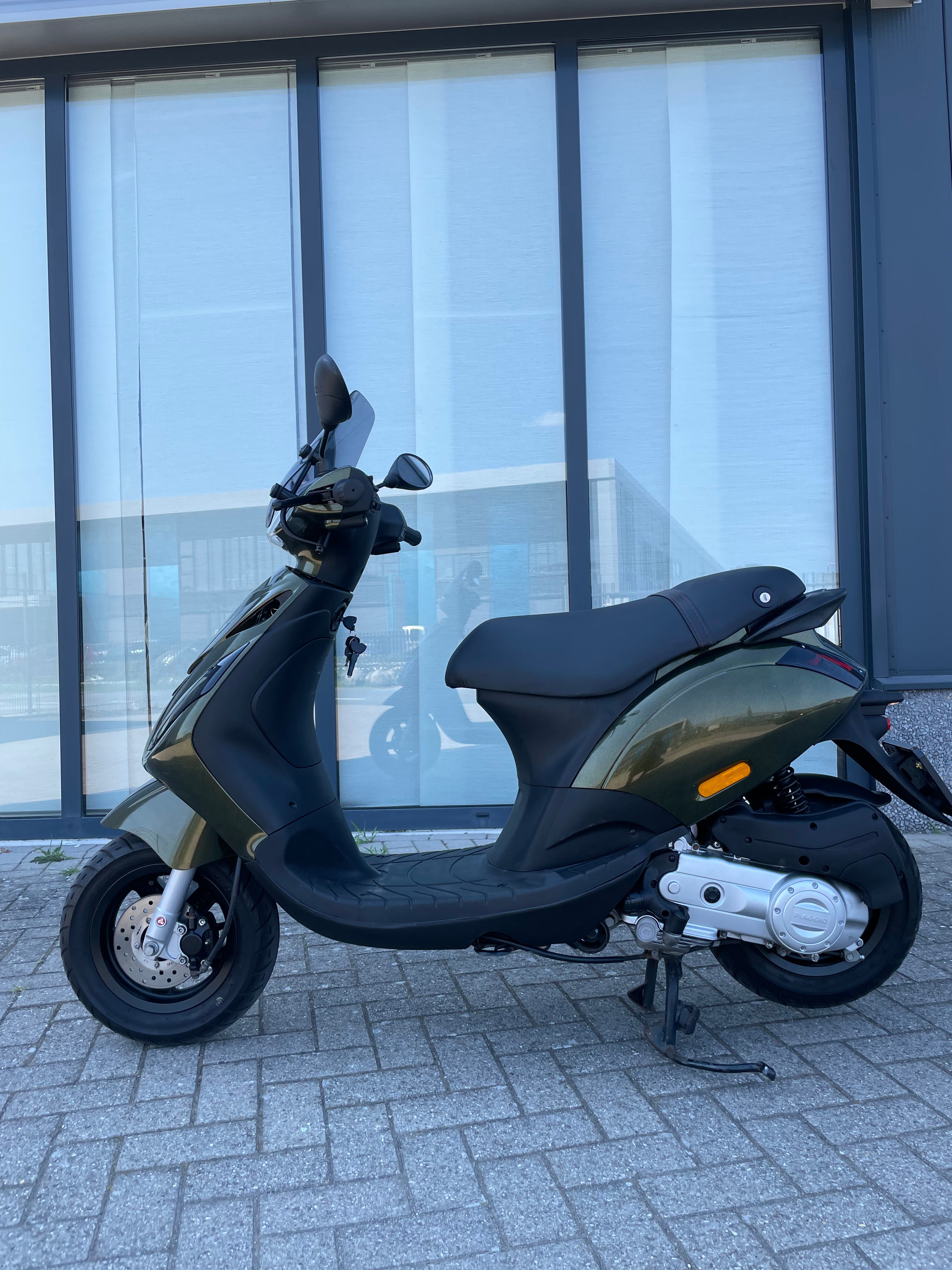 Piaggio Zip | Brom | 1900km | 1e eigenaar | iget | 2021