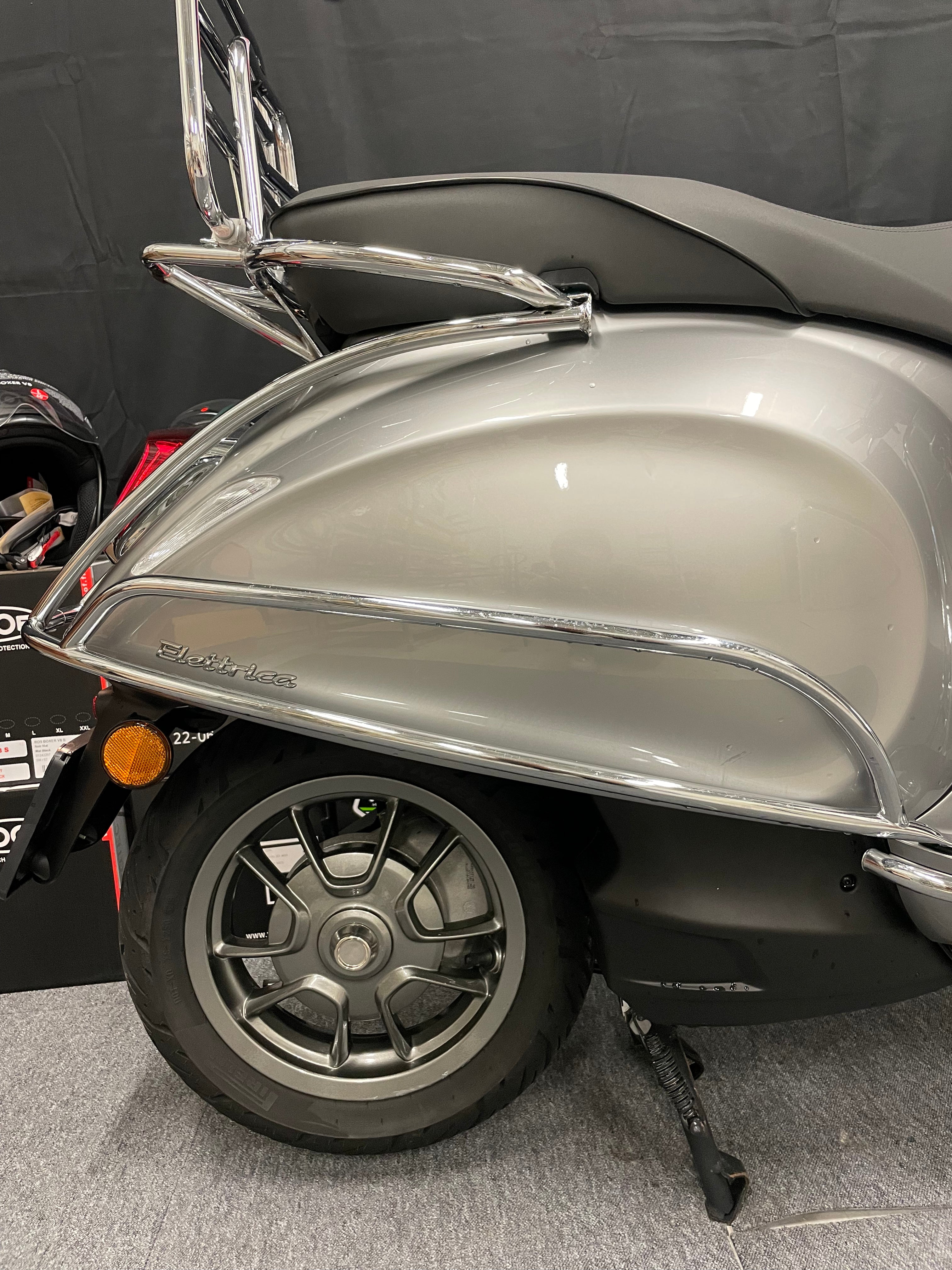 Vespa Elettrica | 390km | 2021 | Nieuwstaat | Snel |Garantie