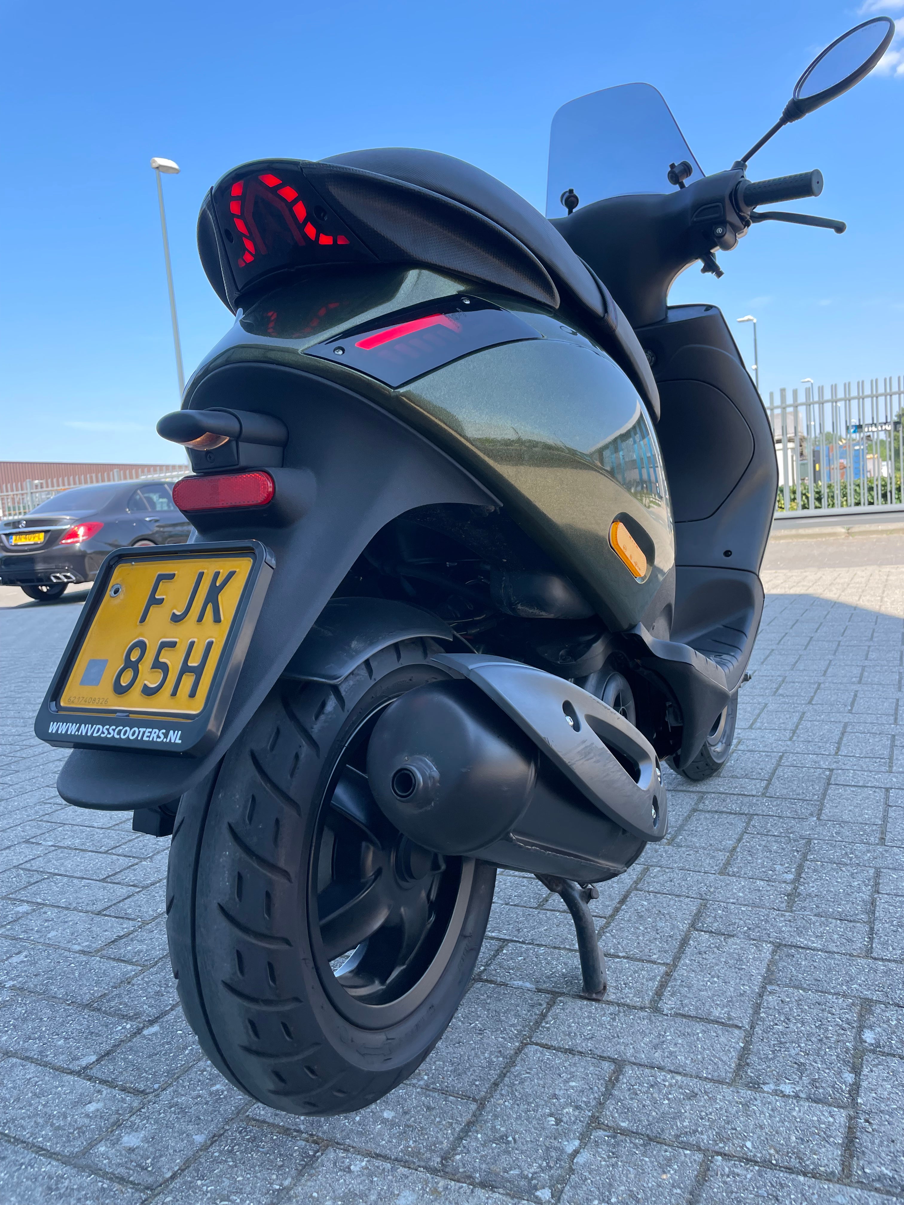 Piaggio Zip | Brom | 1900km | 1e eigenaar | iget | 2021