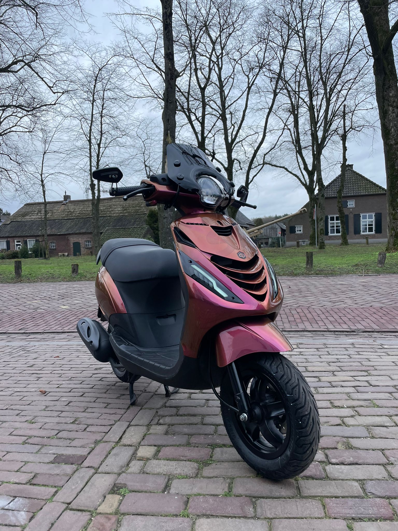 Piaggio zip brom | 5000km | 2017 | Alpha led