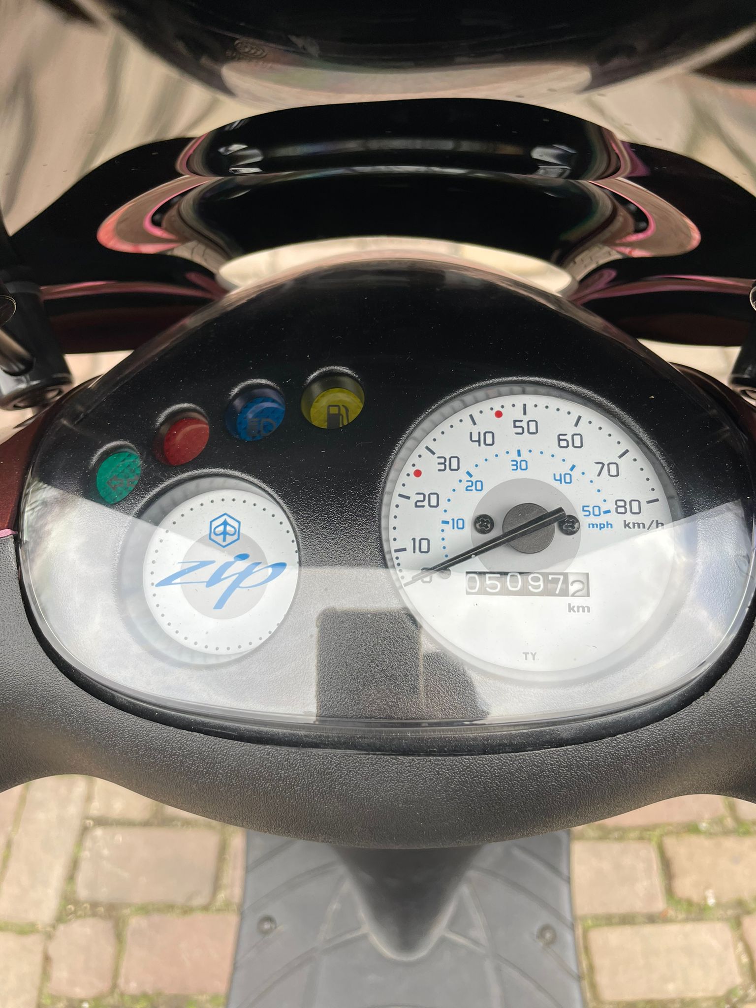 Piaggio zip brom | 5000km | 2017 | Alpha led