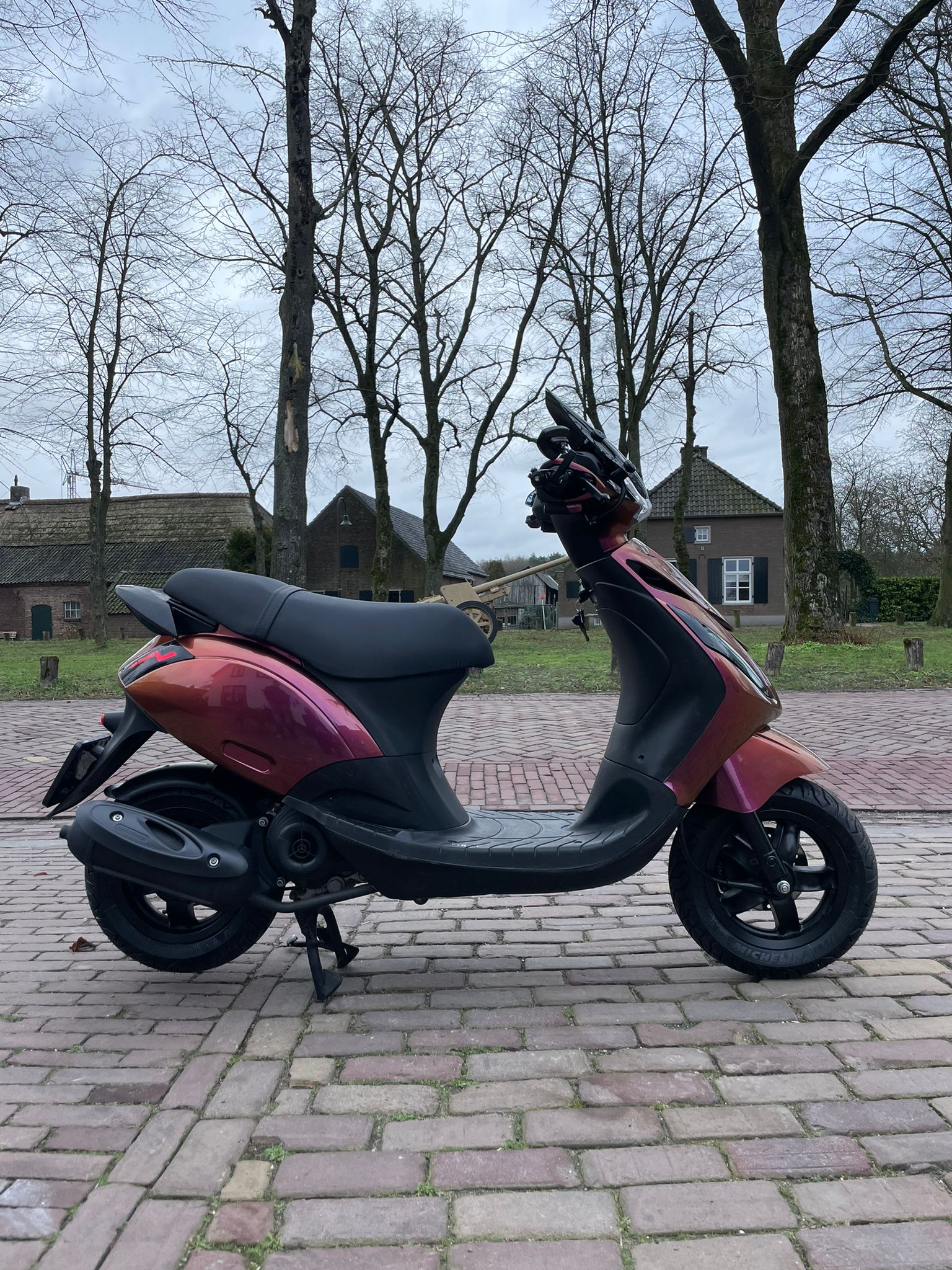 Piaggio zip brom | 5000km | 2017 | Alpha led