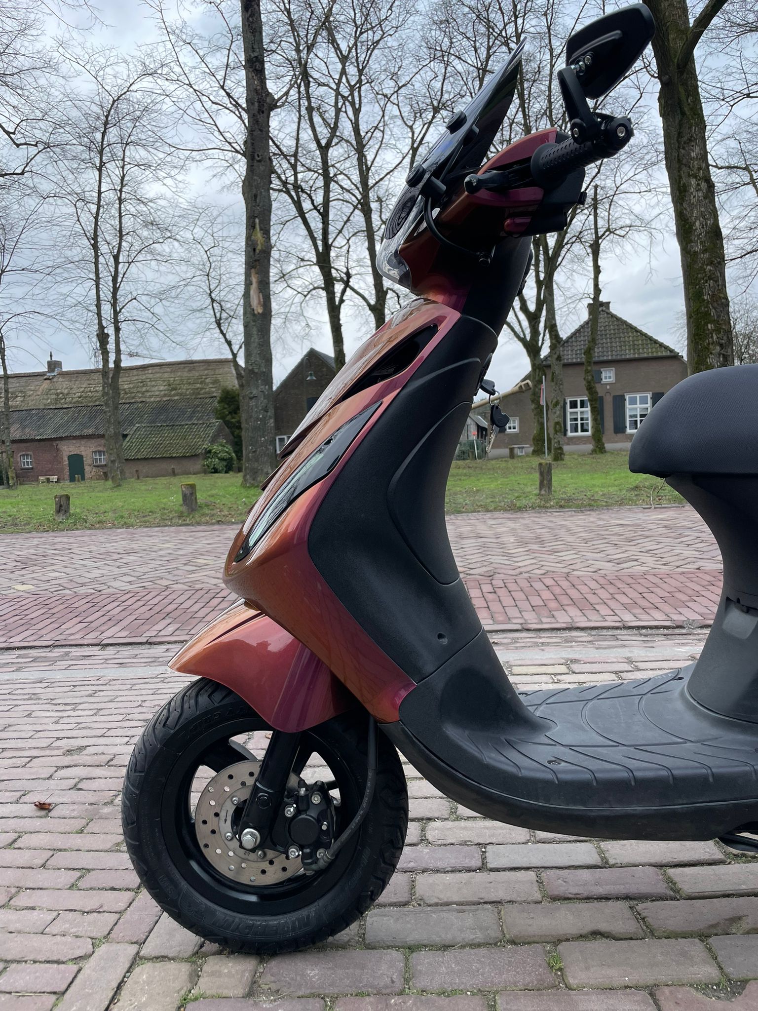 Piaggio zip brom | 5000km | 2017 | Alpha led