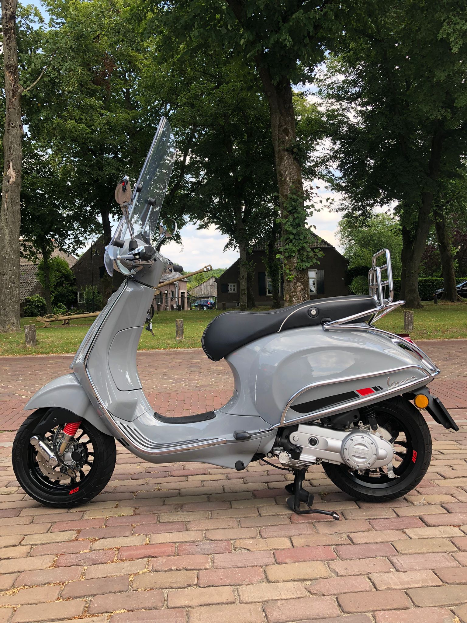 Vespa Sprint | Snor | Nardo | Nieuwstaat