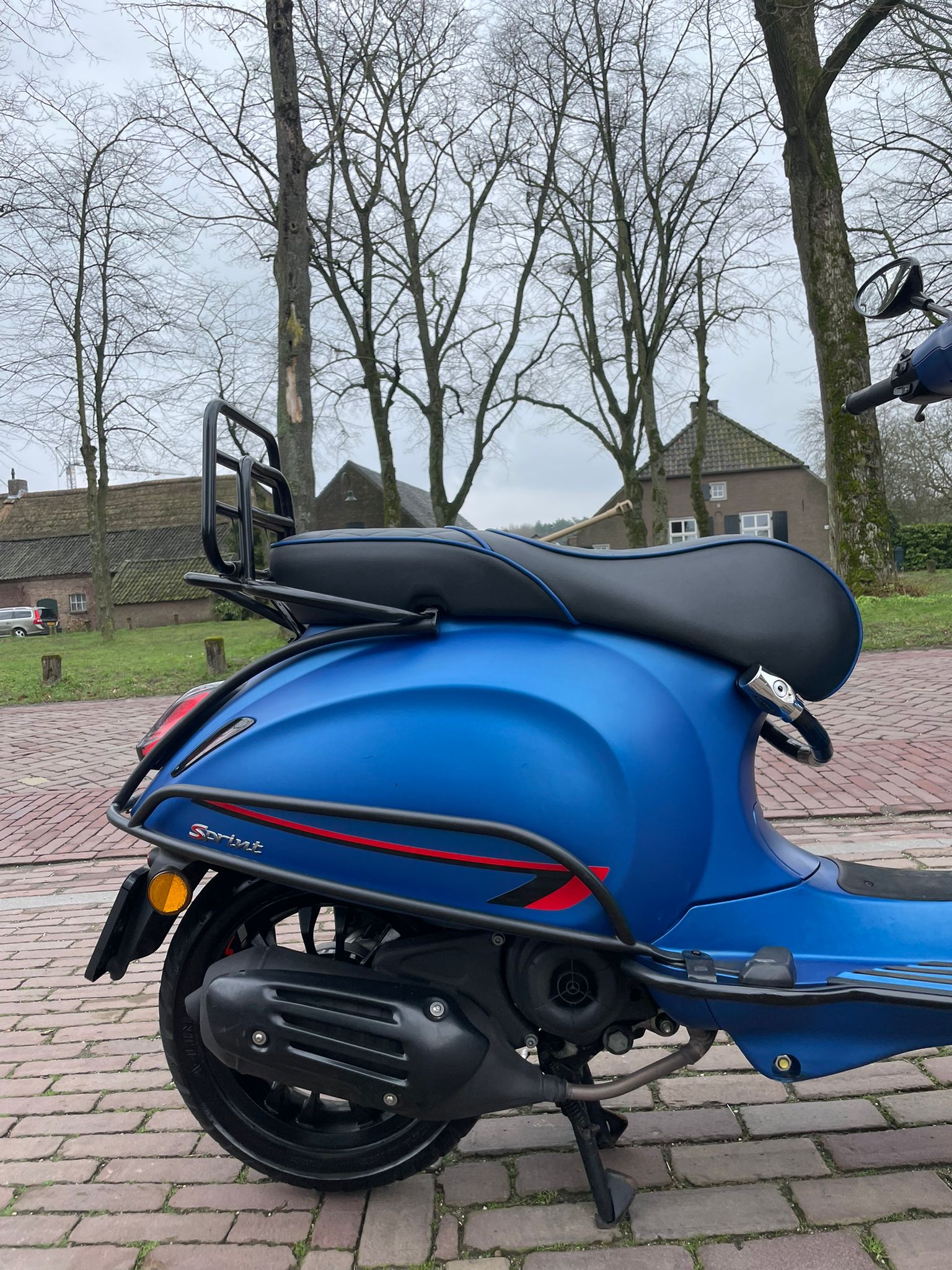 Vespa Sprint Brom | 4600km | 2020 | Full option