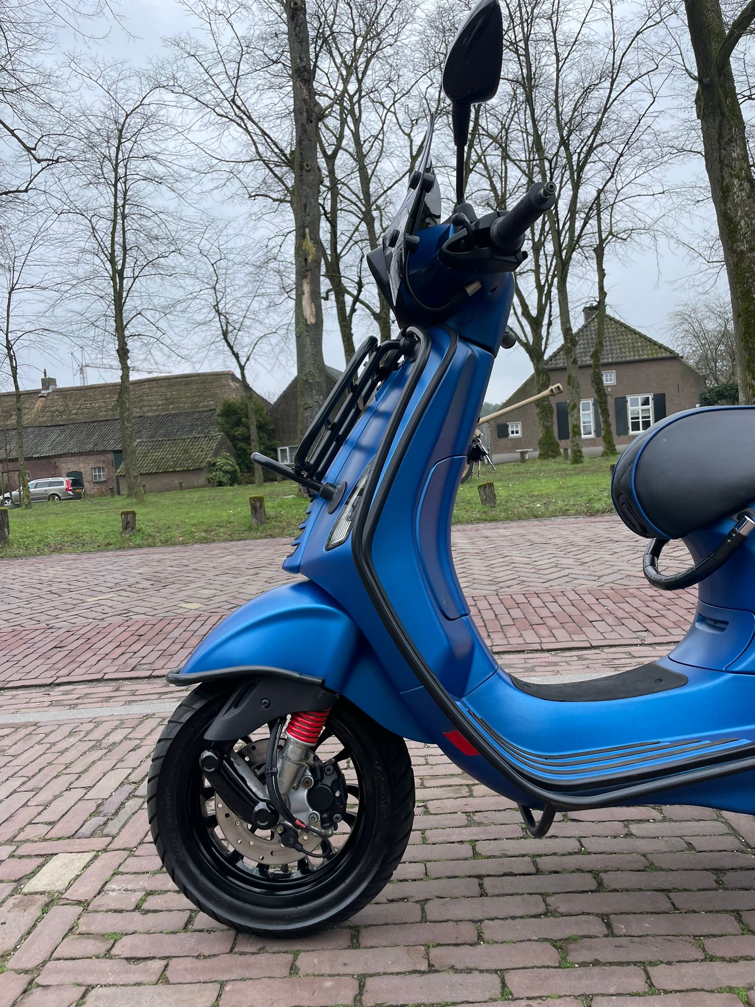 Vespa Sprint Brom | 4600km | 2020 | Full option