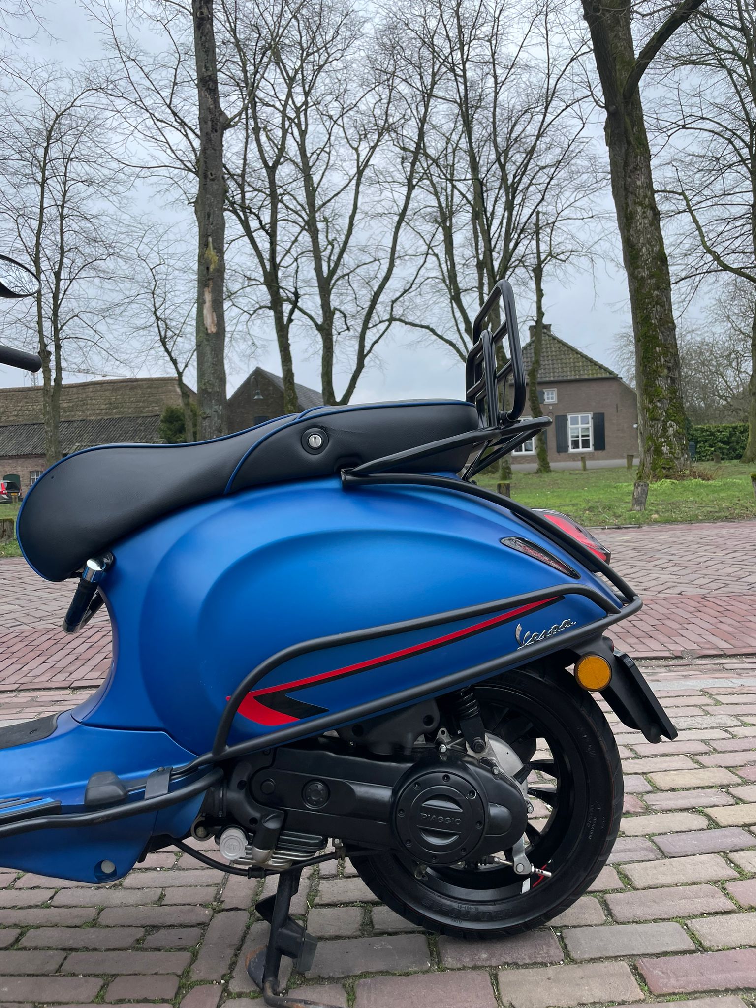 Vespa Sprint Brom | 4600km | 2020 | Full option