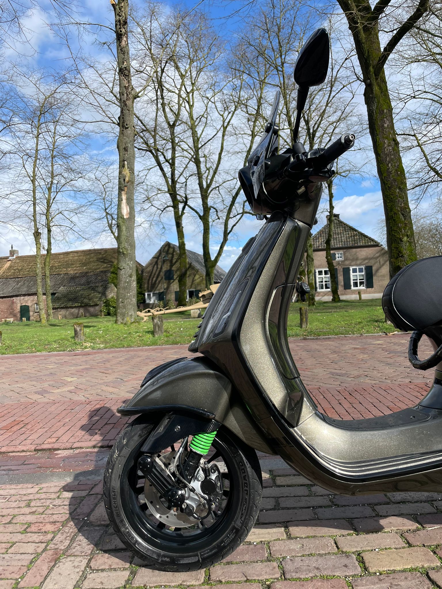 Vespa Sprint Brom | Custom | 2018 | Full option