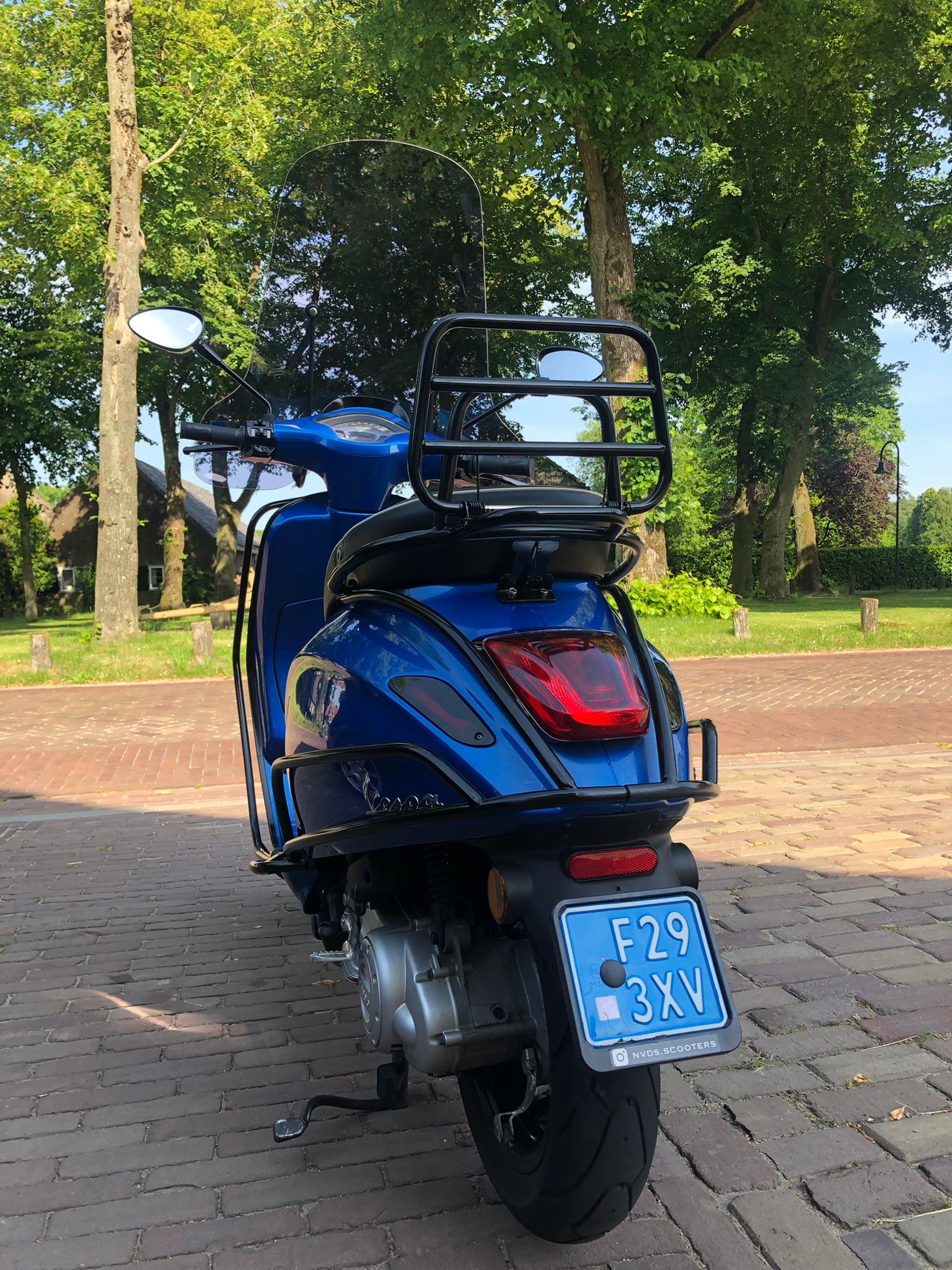 Vespa Sprint | Snor | Blauw