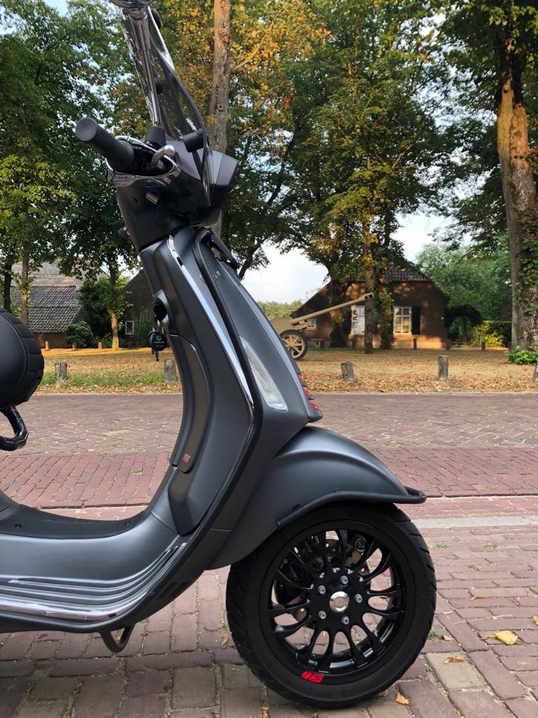 Vespa Sprint | Snor/ Brom | Nieuwstaat