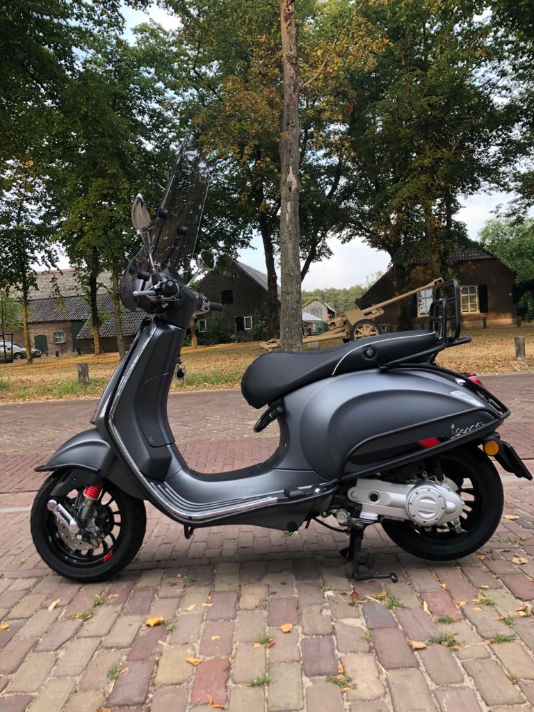 Vespa Sprint | Snor/ Brom | Nieuwstaat