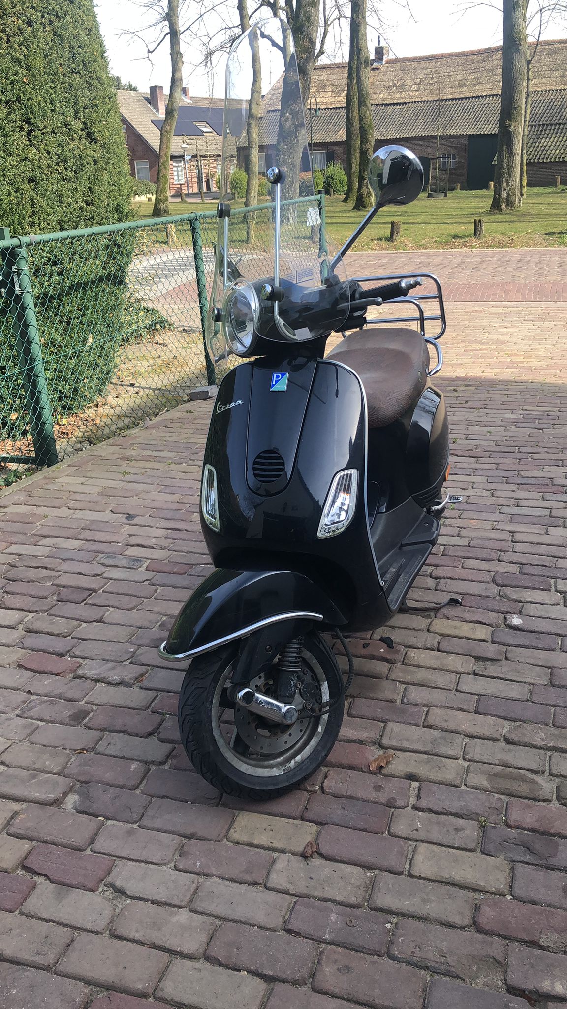 Vespa LX | Snor 2T | Zwart