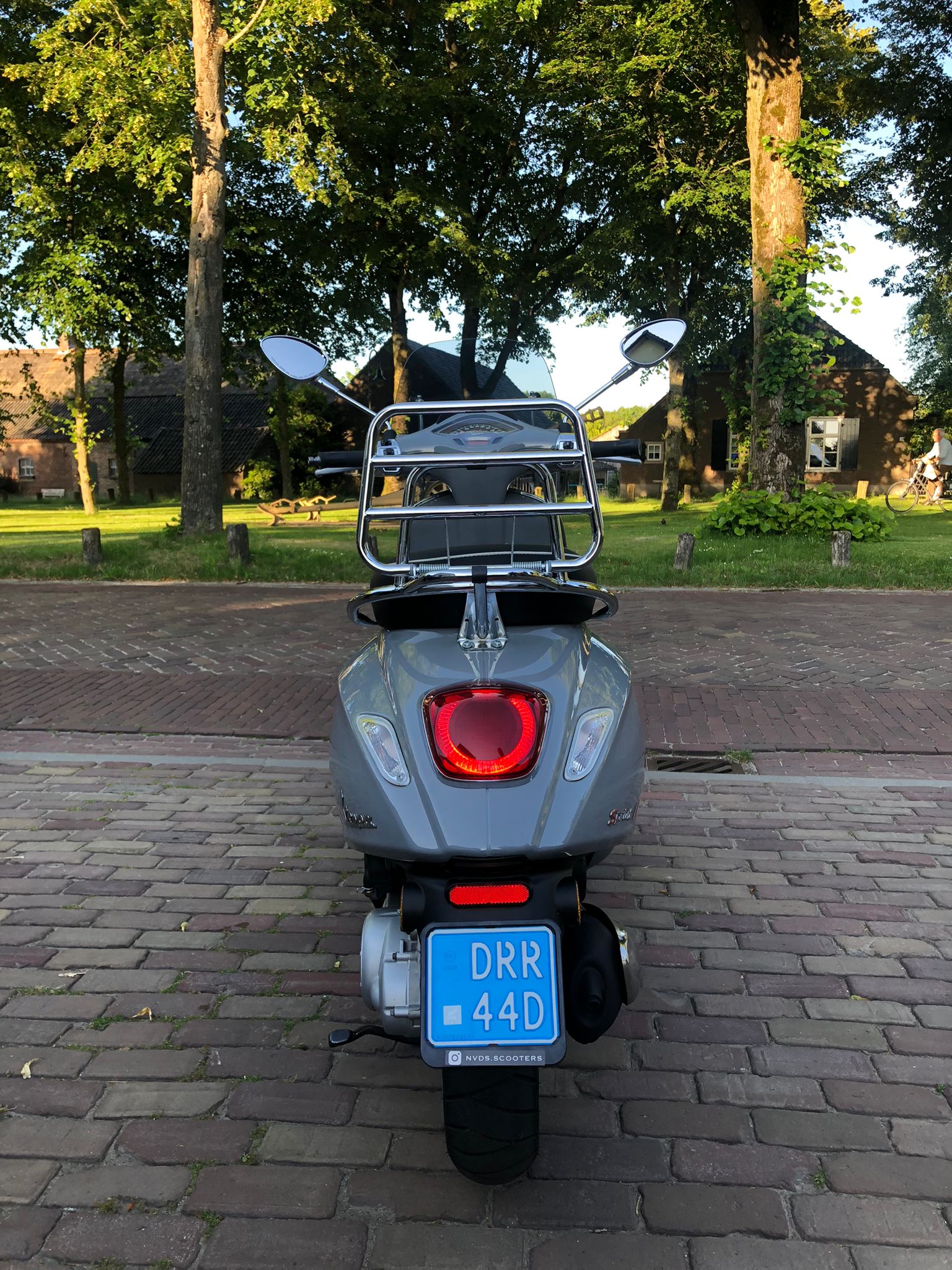 Vespa Sprint | Snor | Nieuwstaat